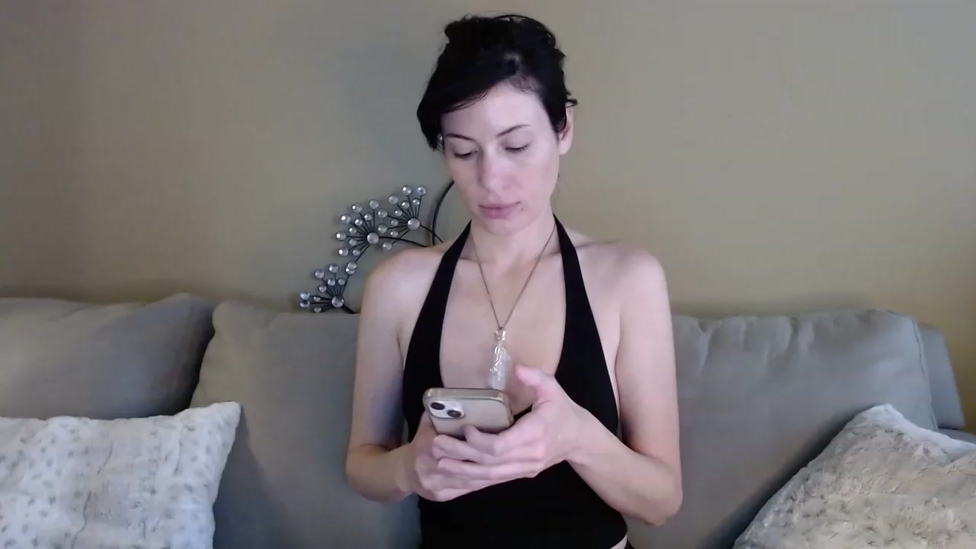 Gallery image thumbnail from KoryJade's myfreecams stream on, 08/08/2023, 20:00 image 20 of 20