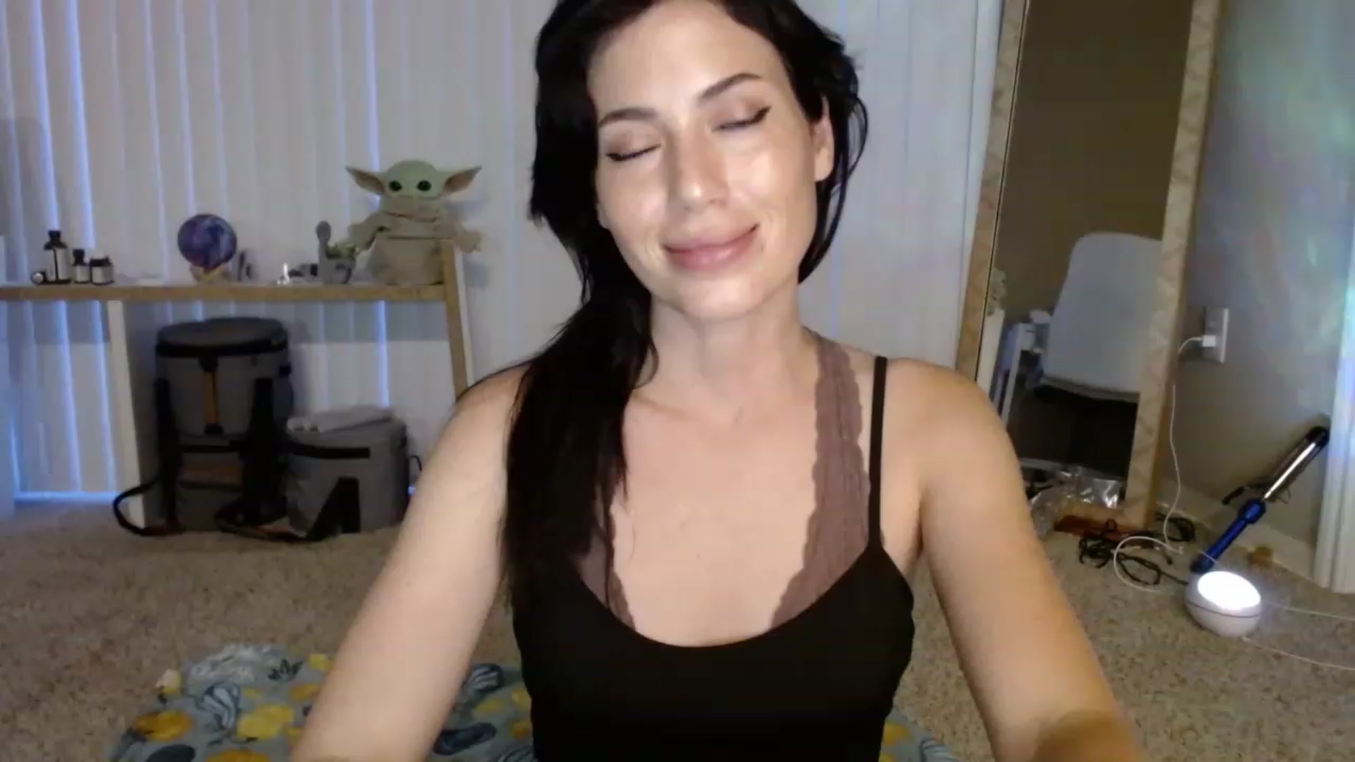 Gallery image thumbnail from KoryJade's myfreecams stream on, 08/10/2023, 01:53 image 9 of 20
