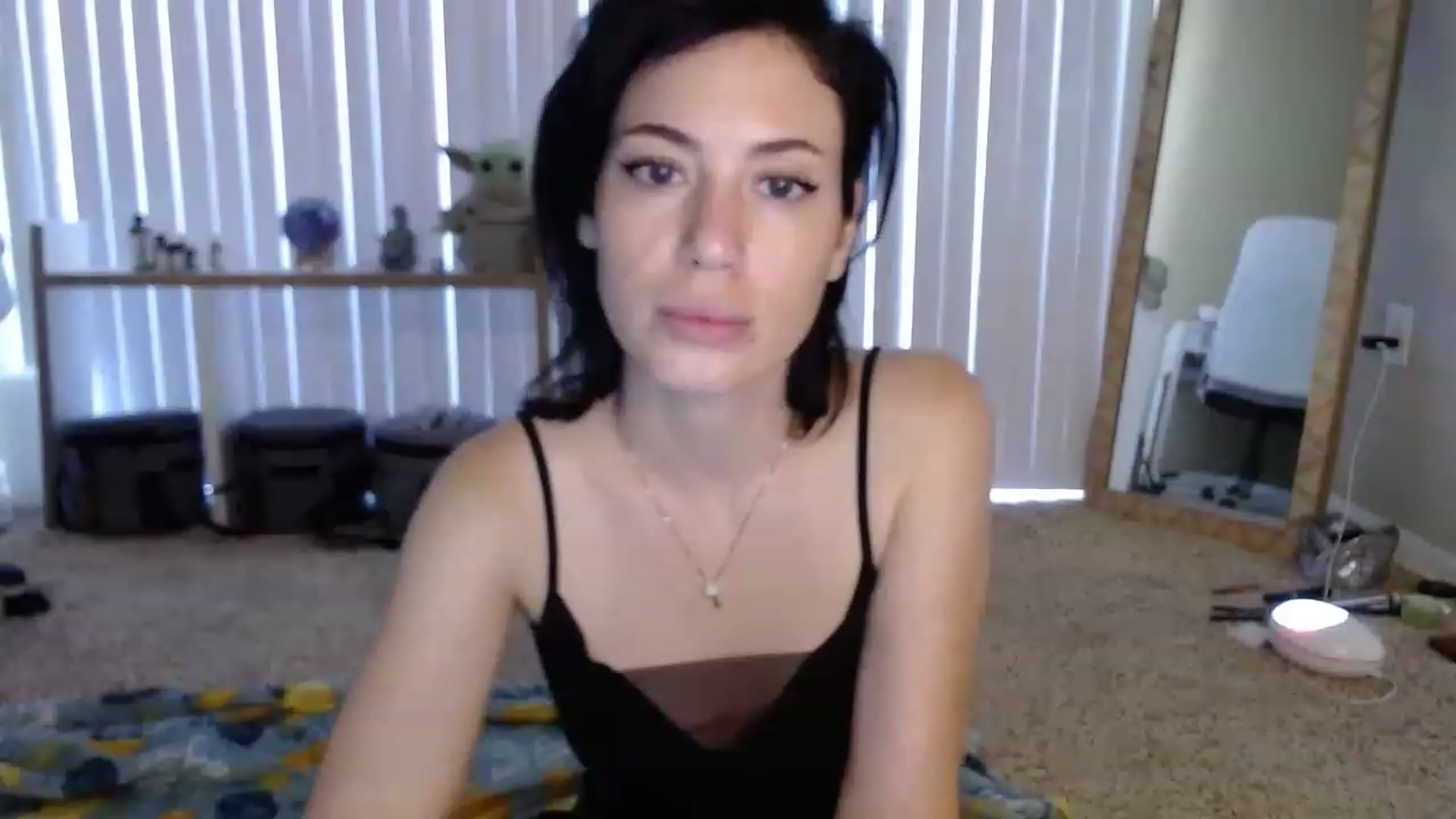 Gallery image thumbnail from KoryJade's myfreecams stream on, 08/15/2023, 18:29 image 10 of 20