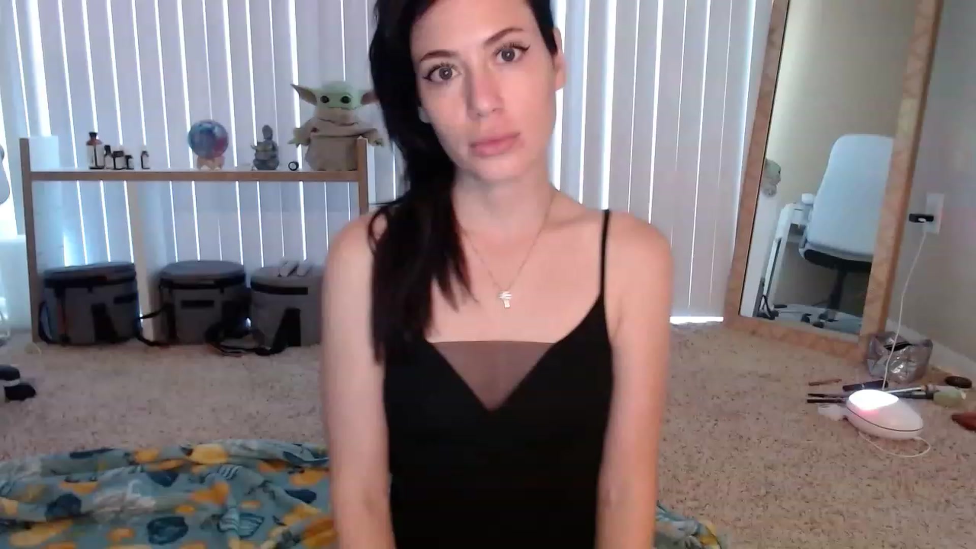Gallery image thumbnail from KoryJade's myfreecams stream on, 08/15/2023, 18:29 image 6 of 20