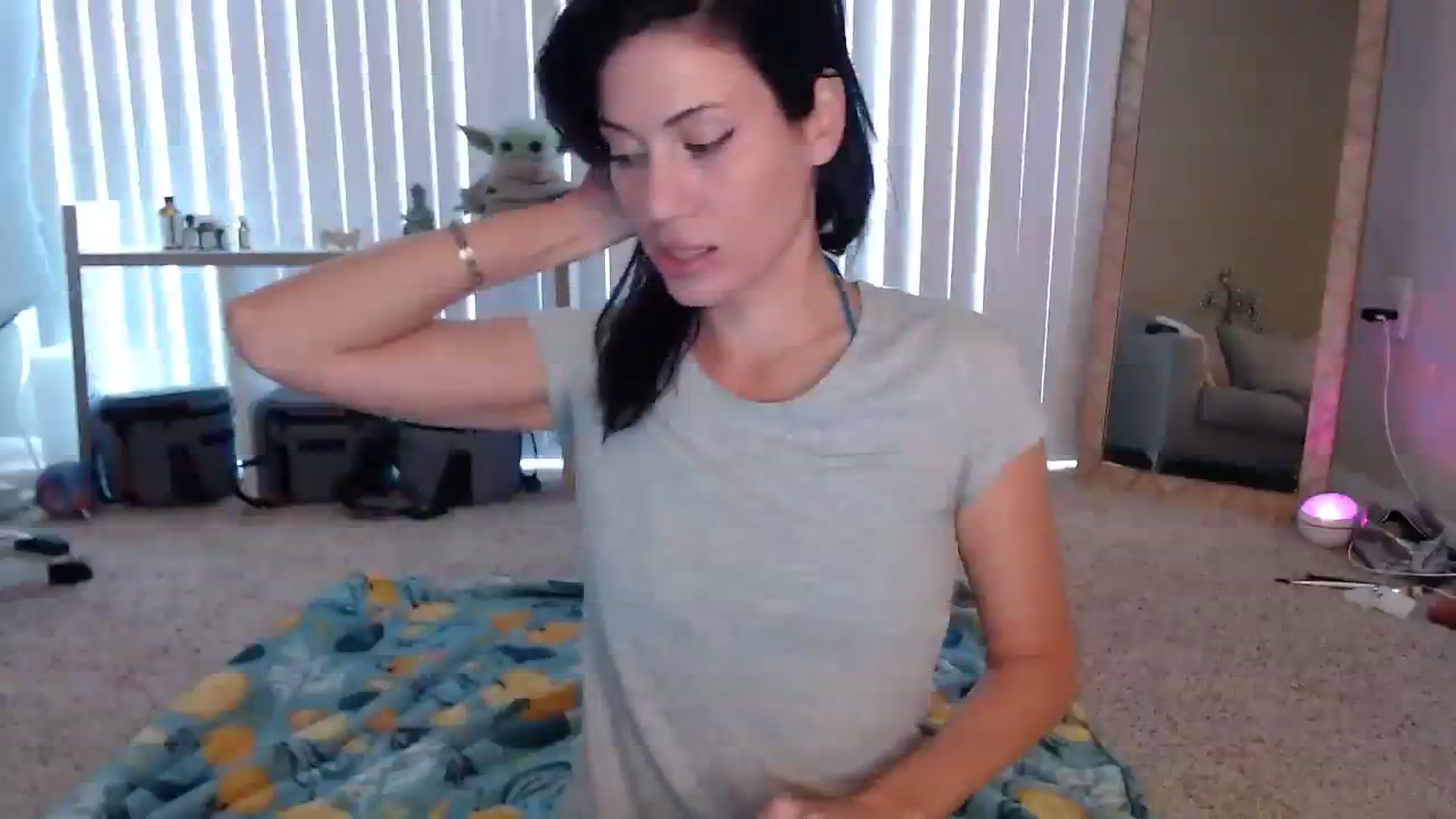 Gallery image thumbnail from KoryJade's myfreecams stream on, 08/16/2023, 20:51 image 17 of 20