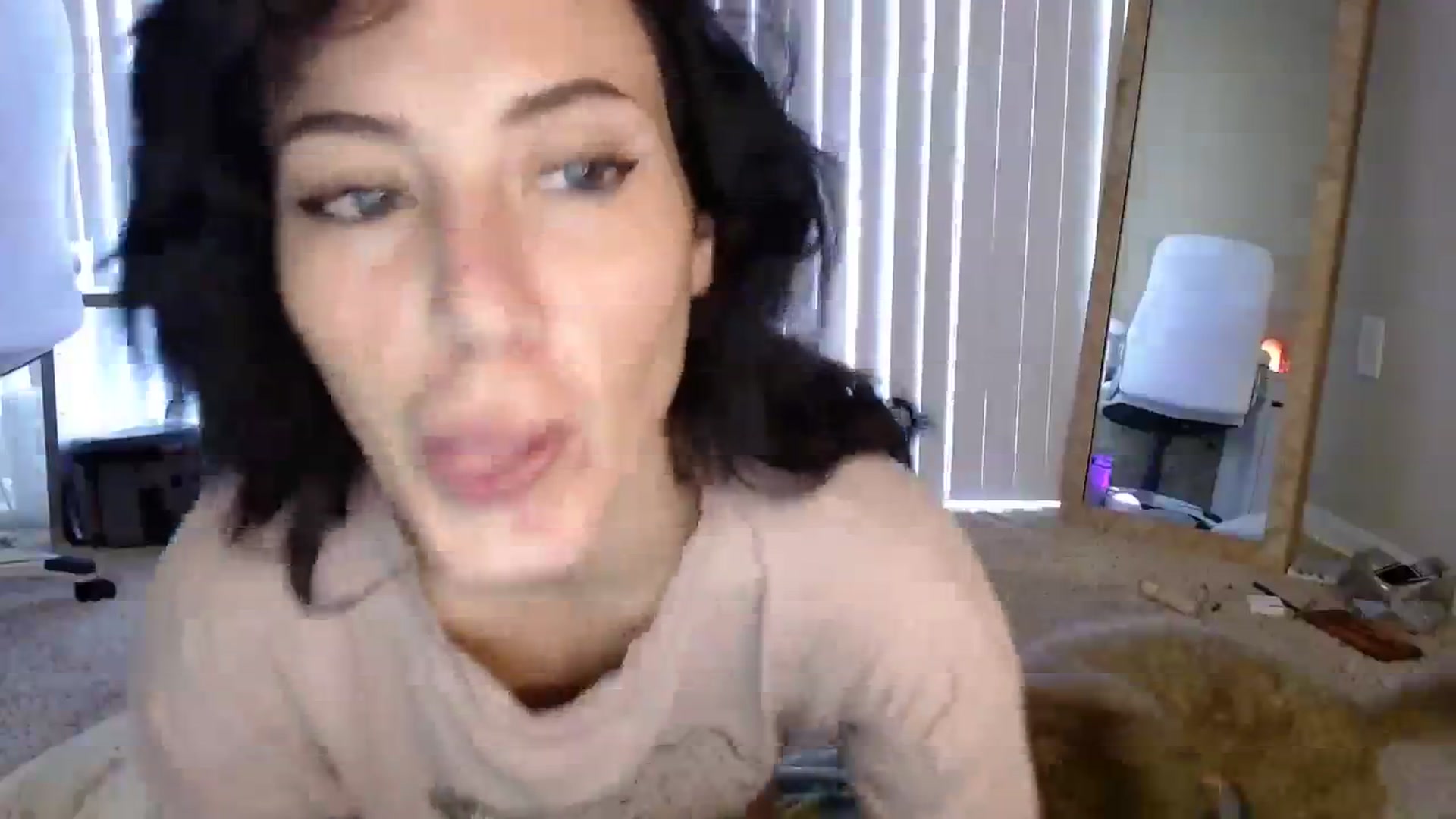 Gallery image thumbnail from KoryJade's myfreecams stream on, 08/21/2023, 24:29 image 3 of 20