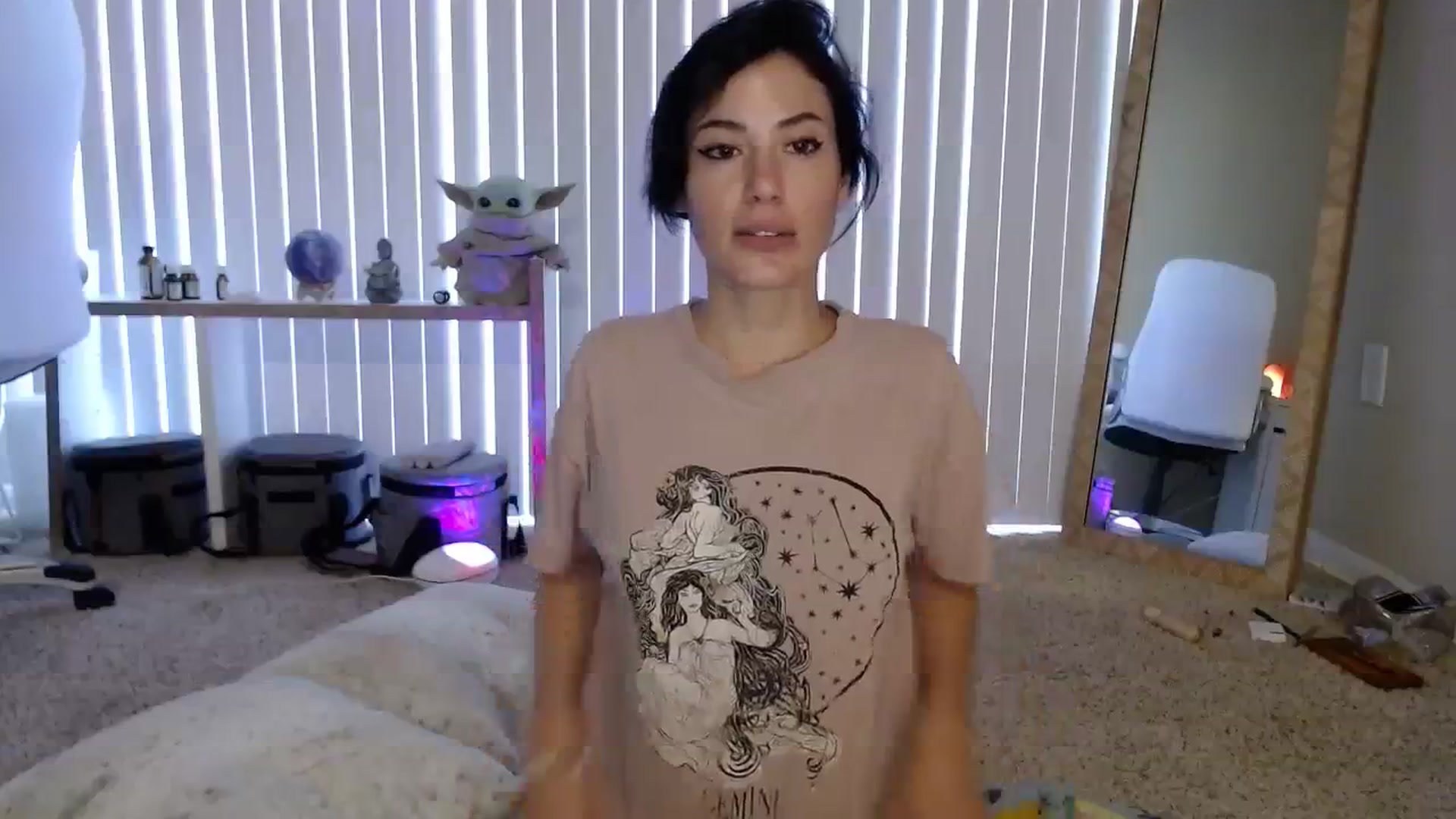 Gallery image thumbnail from KoryJade's myfreecams stream on, 08/21/2023, 24:29 image 10 of 20