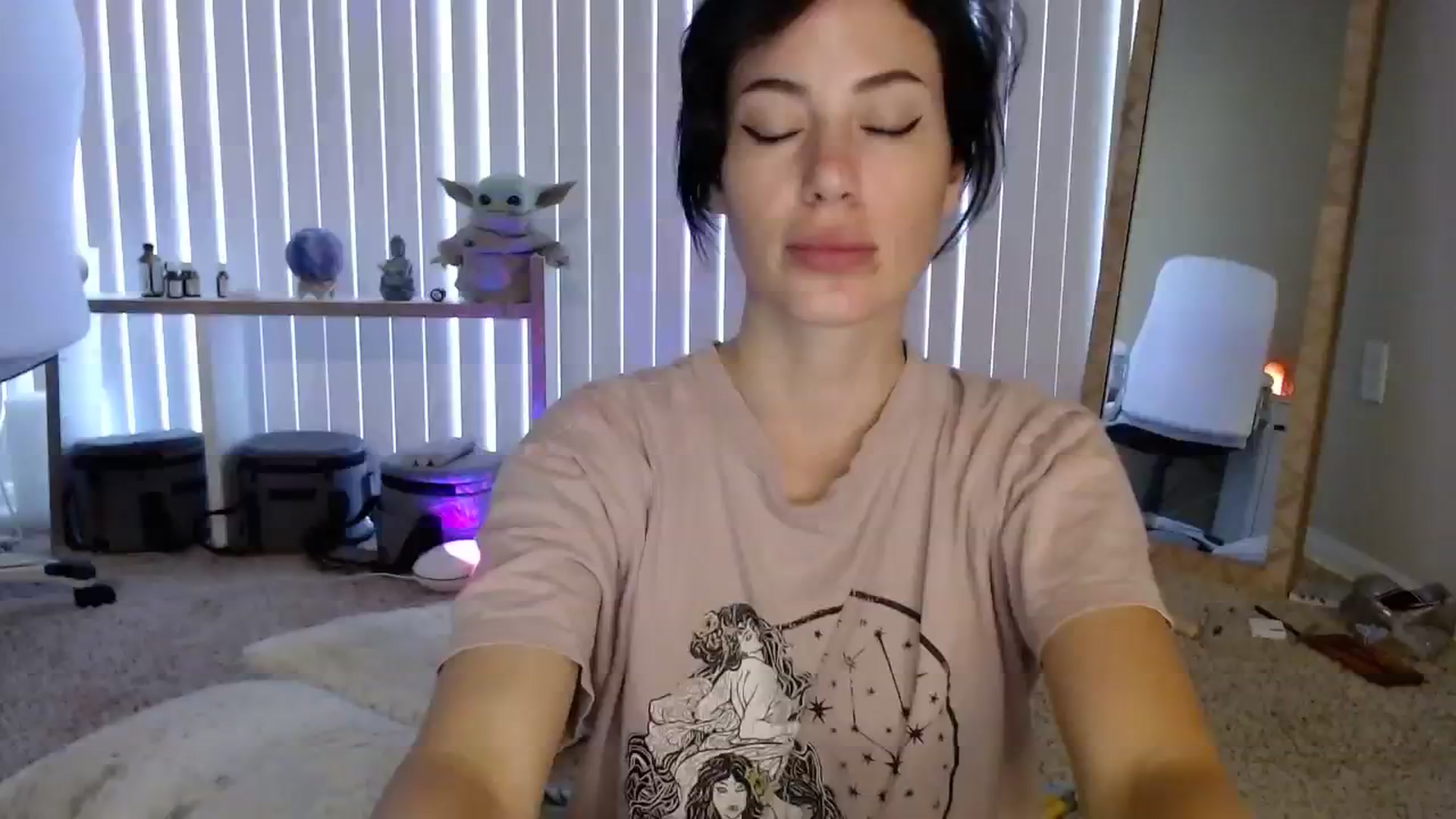 Gallery image thumbnail from KoryJade's myfreecams stream on, 08/21/2023, 24:29 image 8 of 20