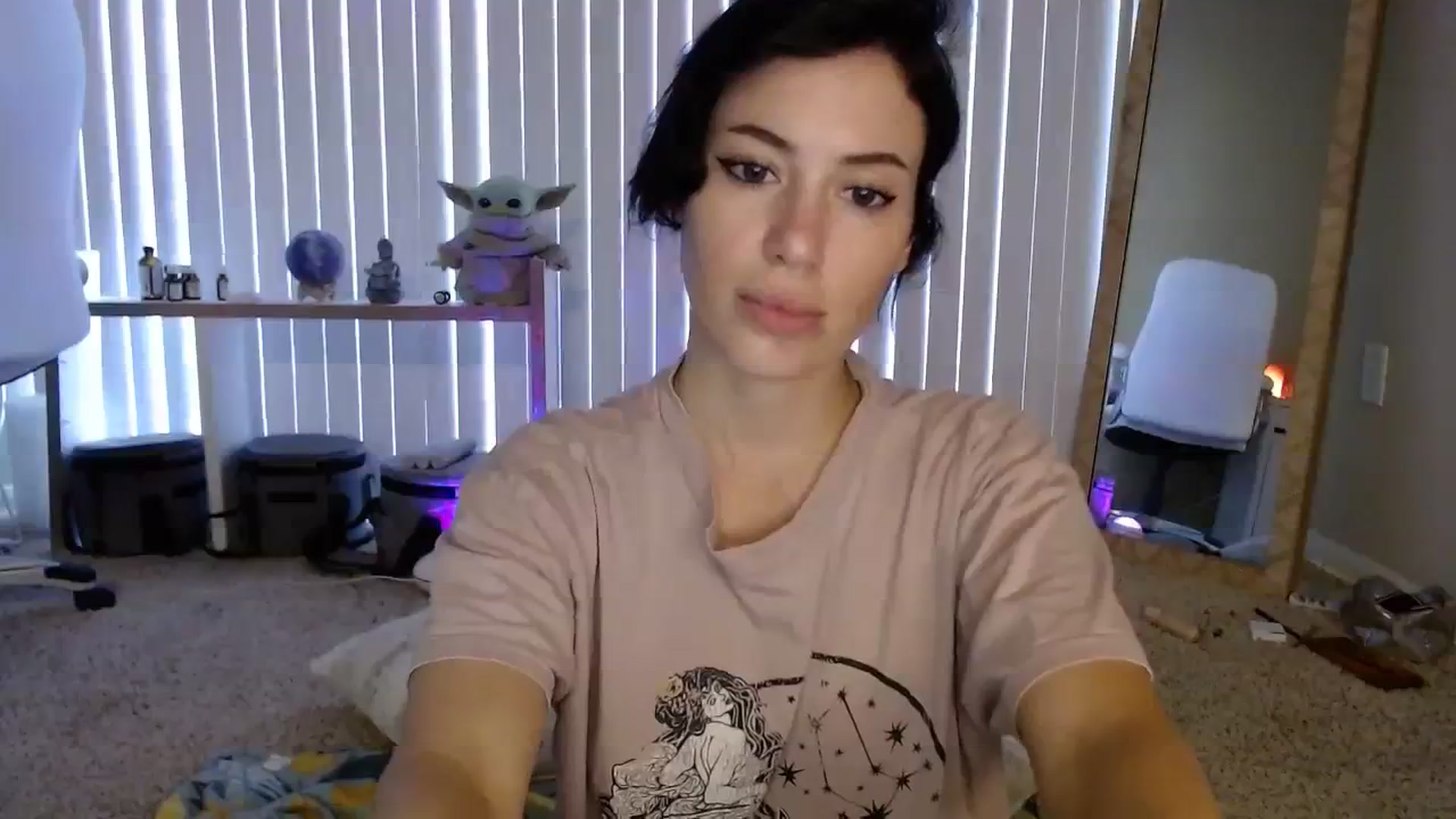 Gallery image thumbnail from KoryJade's myfreecams stream on, 08/21/2023, 24:29 image 15 of 20