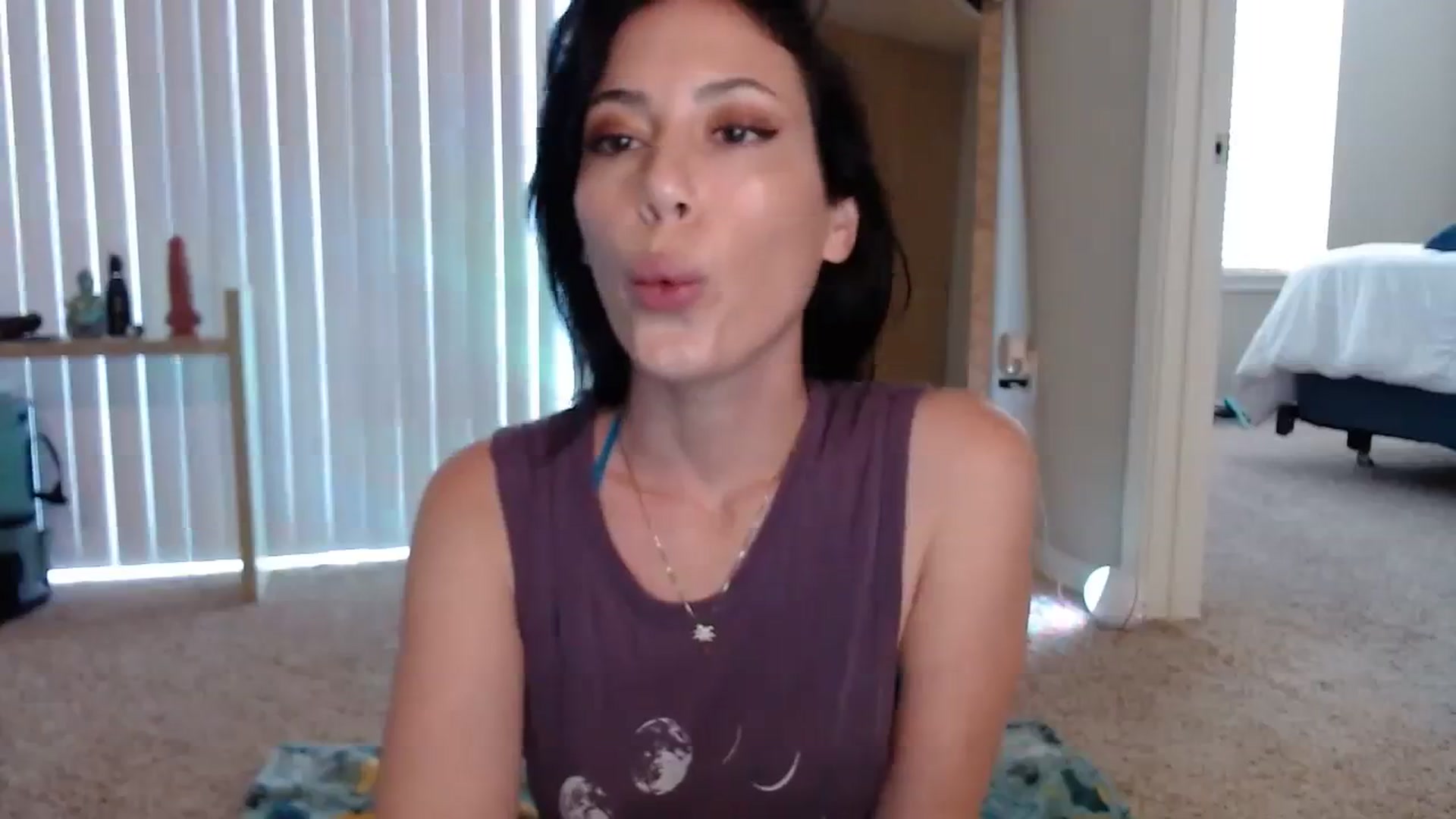 Gallery image thumbnail from KoryJade's myfreecams stream on, 09/09/2023, 20:32 image 7 of 20