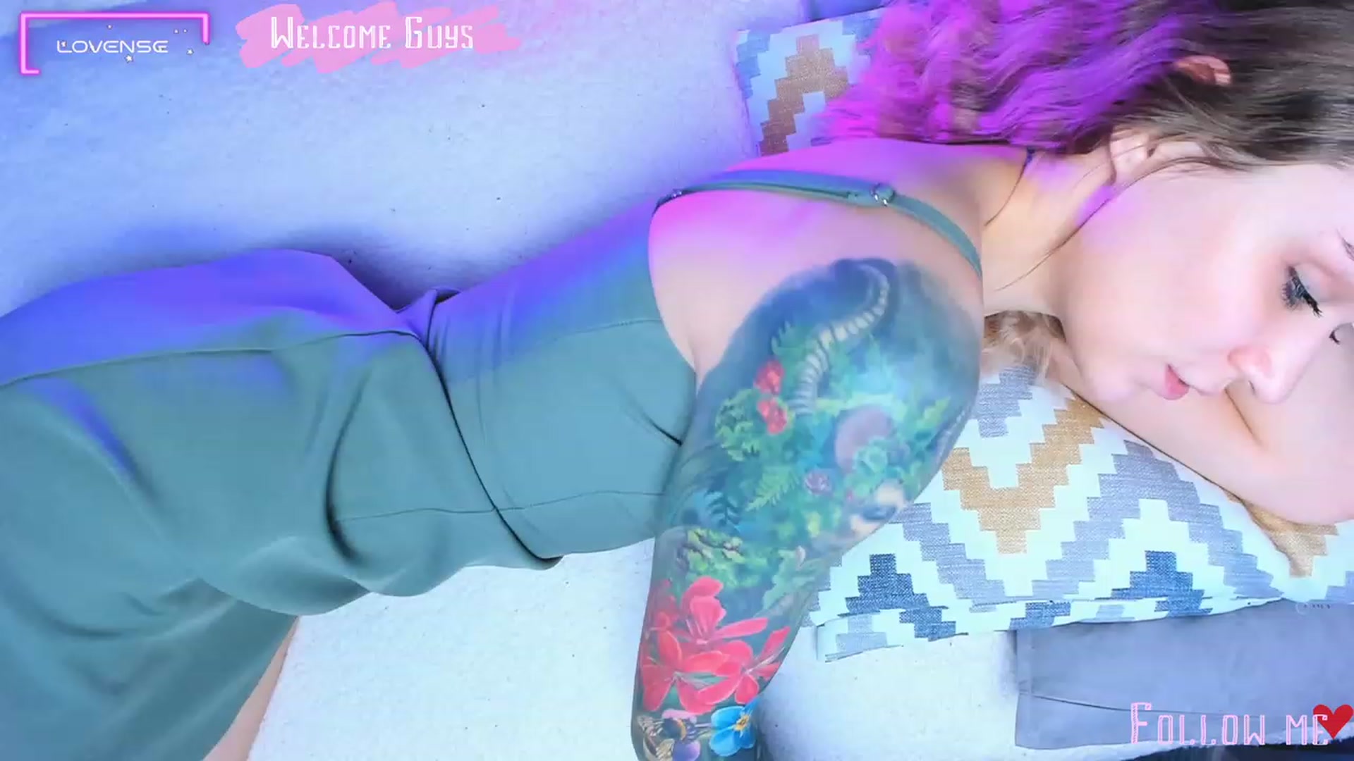 Gallery image thumbnail from Kota_sky's myfreecams stream on, 01/26/2024, 06:03 image 13 of 20