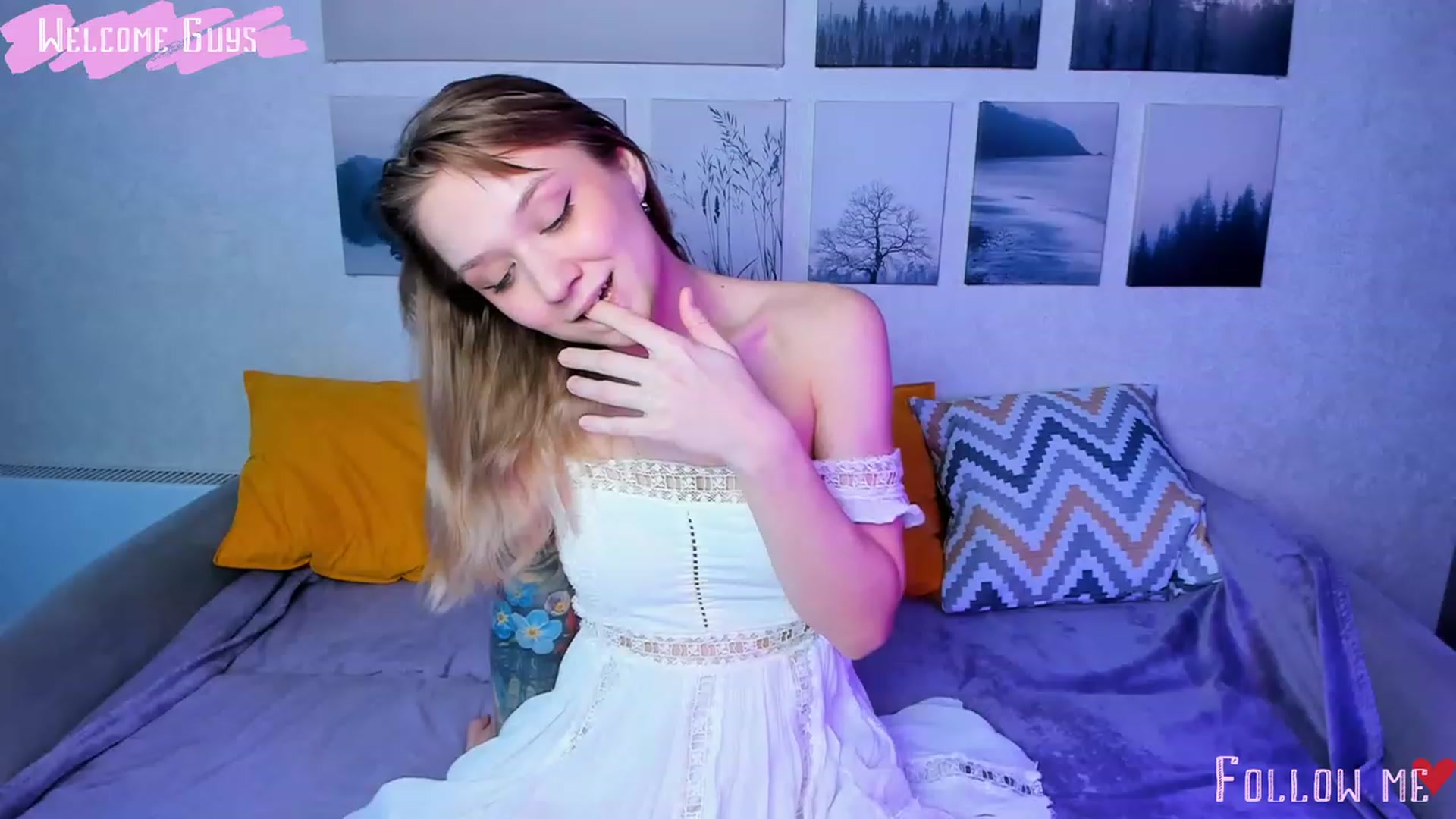 Gallery image thumbnail from Kota_sky's myfreecams stream on, 02/13/2024, 04:00 image 14 of 20