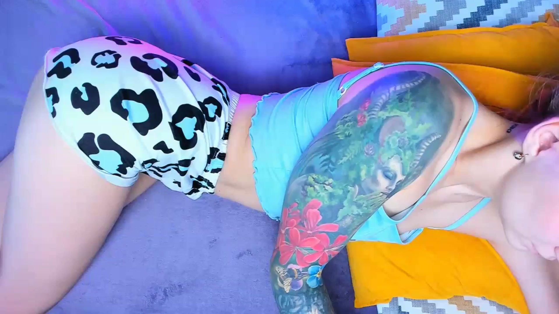 Gallery image thumbnail from Kota_sky's myfreecams stream on, 02/21/2024, 09:09 image 1 of 20