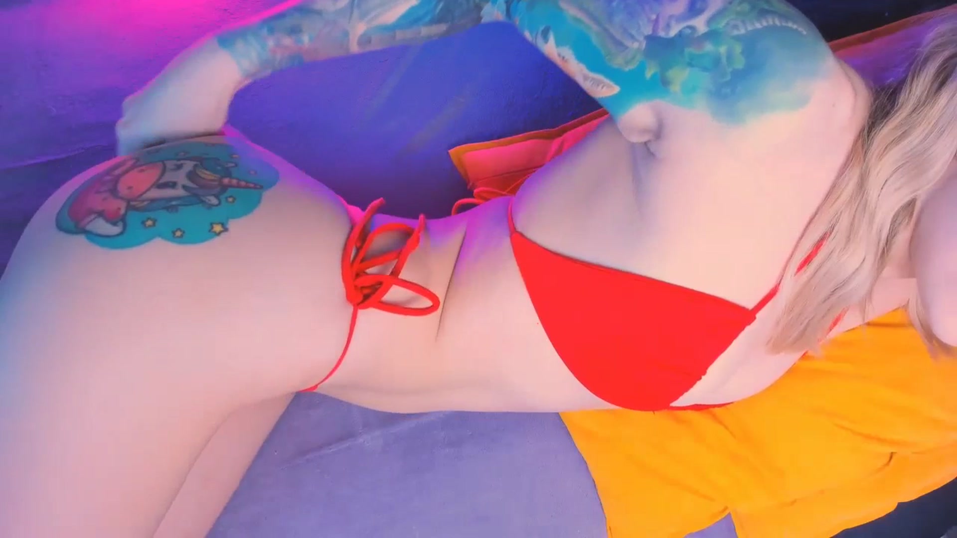 Gallery image thumbnail from Kota_sky's myfreecams stream on, 03/13/2024, 06:03 image 17 of 20