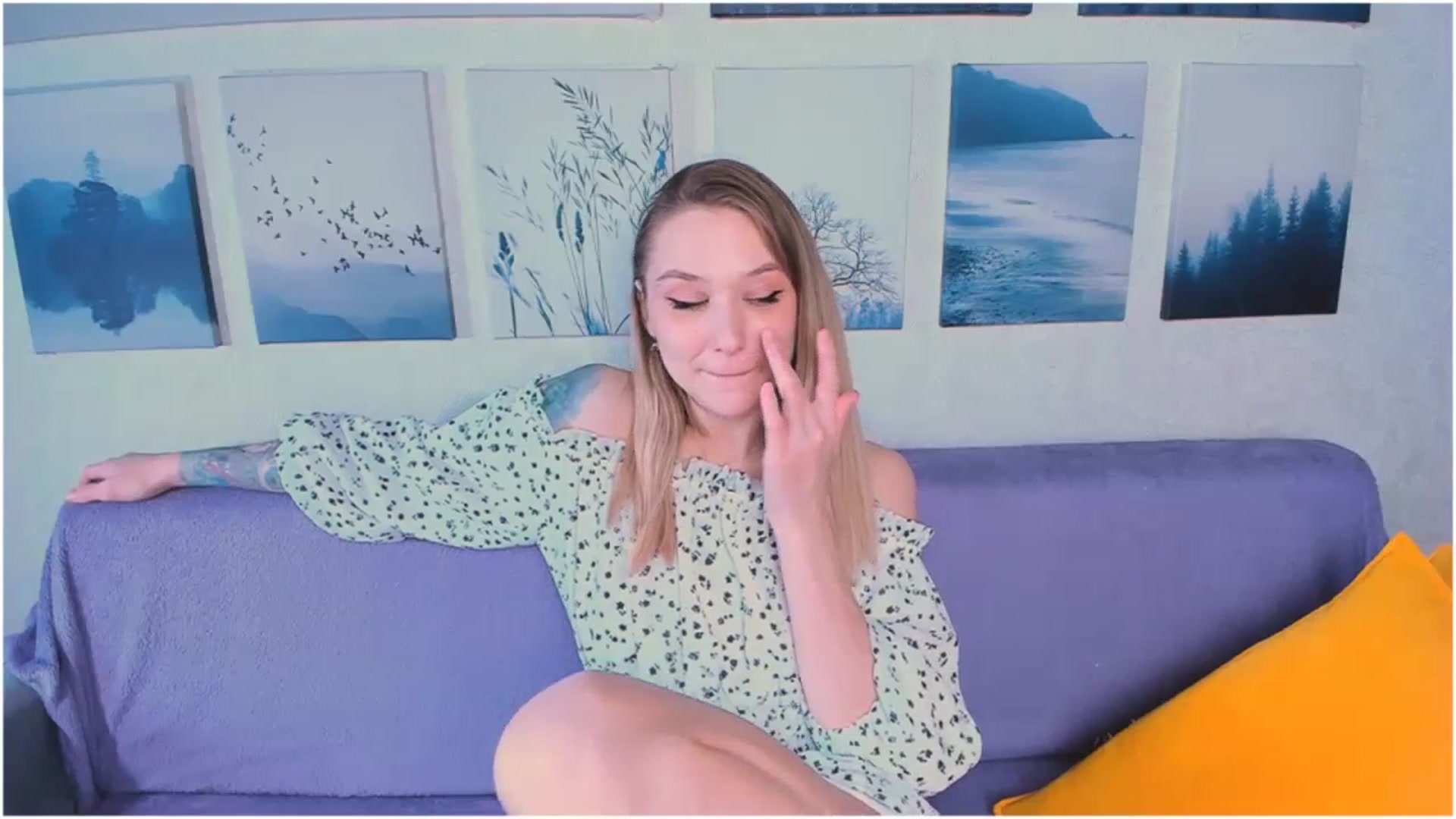 Gallery image thumbnail from Kota_sky's myfreecams stream on, 04/03/2024, 07:10 image 14 of 20
