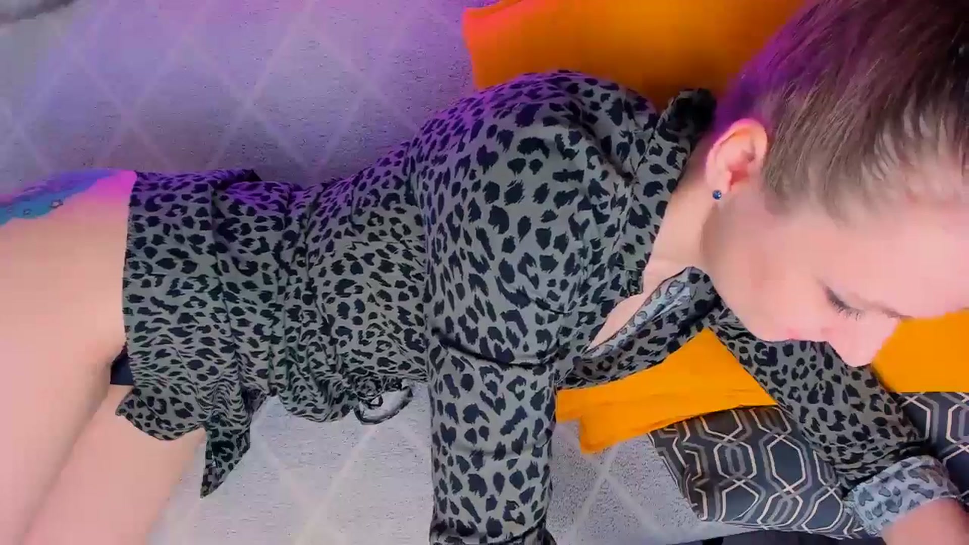 Gallery image thumbnail from Kota_sky's myfreecams stream on, 06/10/2024, 06:05 image 15 of 20