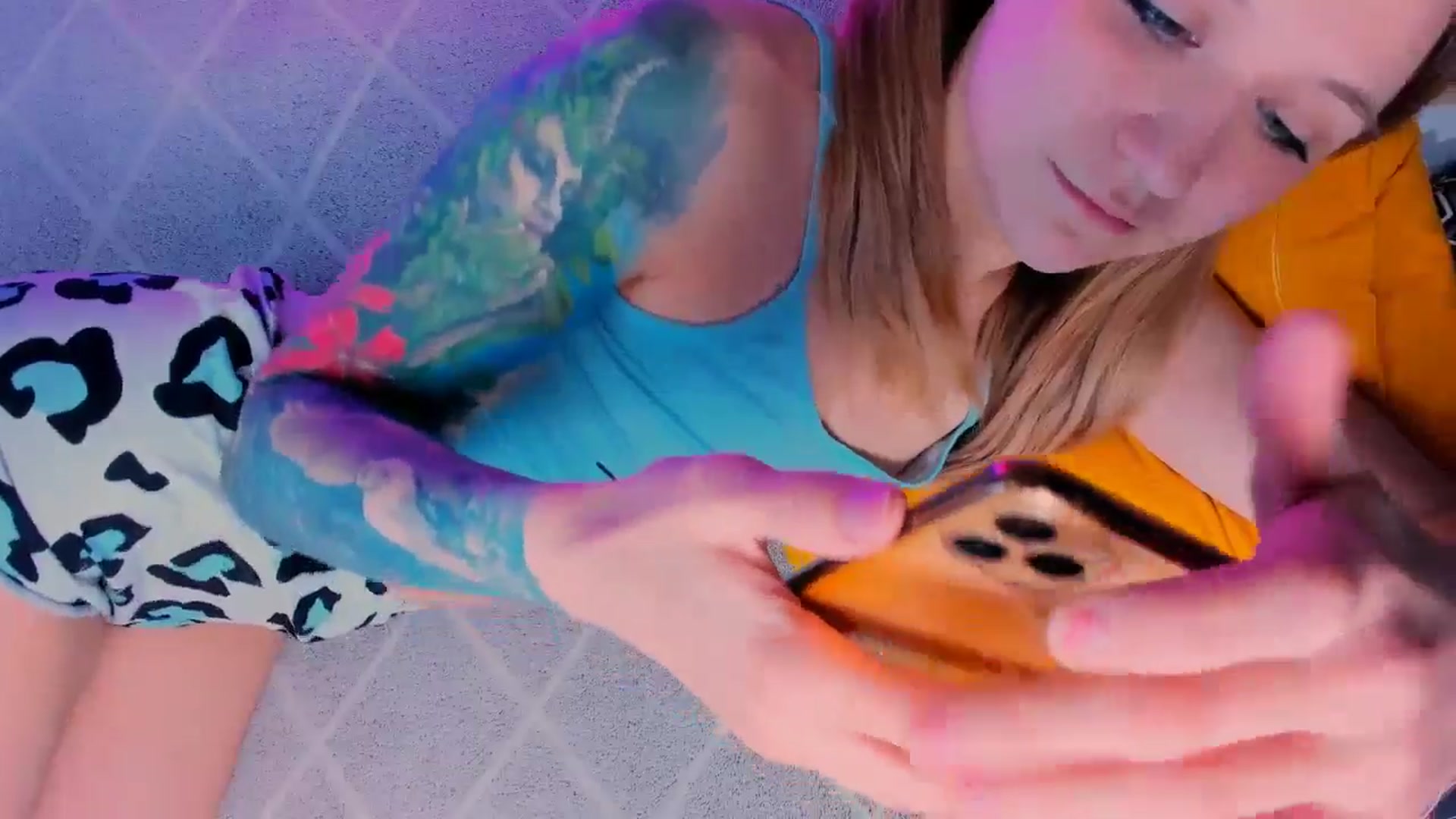 Gallery image thumbnail from Kota_sky's myfreecams stream on, 06/12/2024, 07:03 image 3 of 20