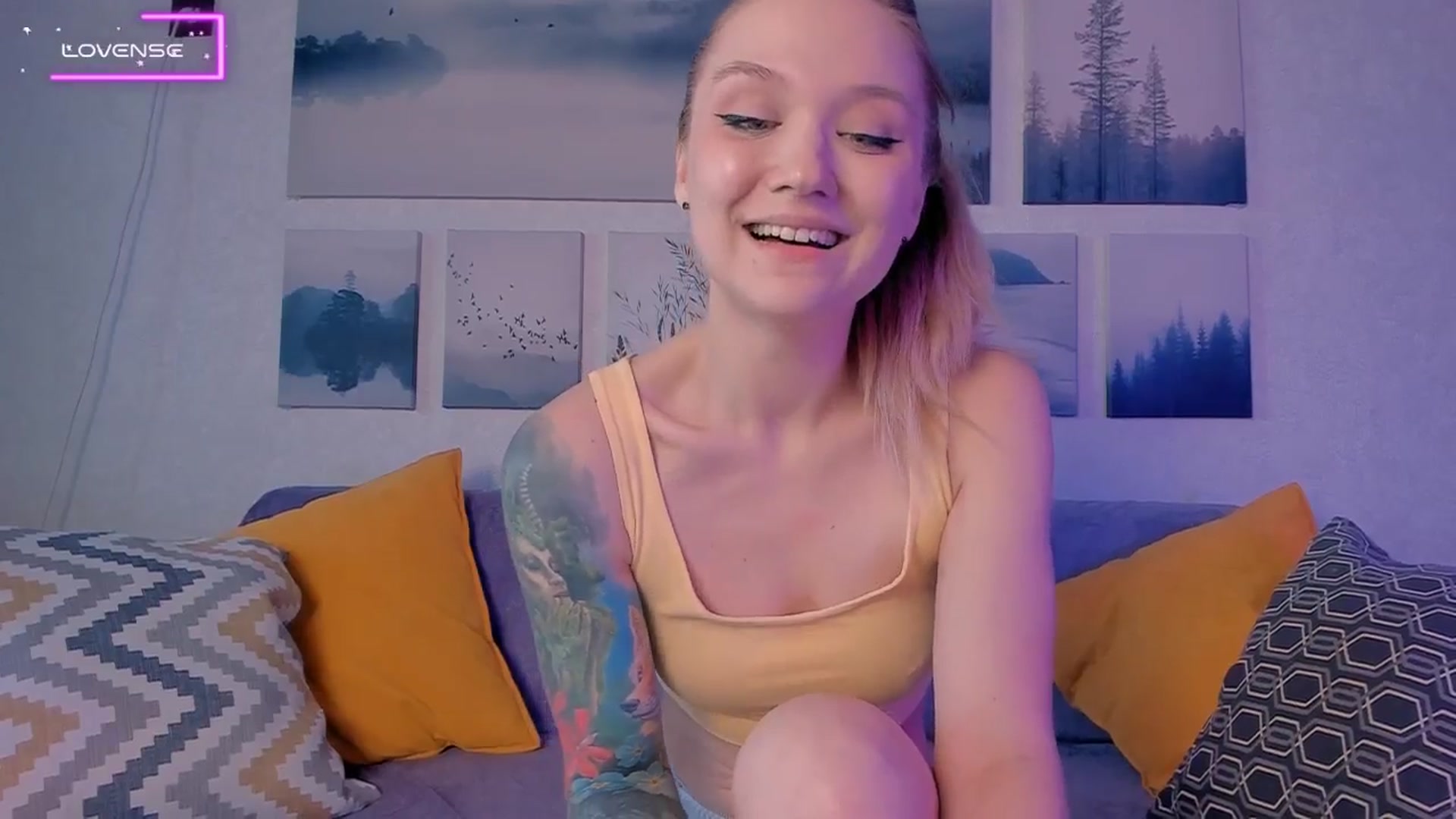 Gallery image thumbnail from Kota_sky's myfreecams stream on, 07/09/2024, 11:02 image 20 of 20