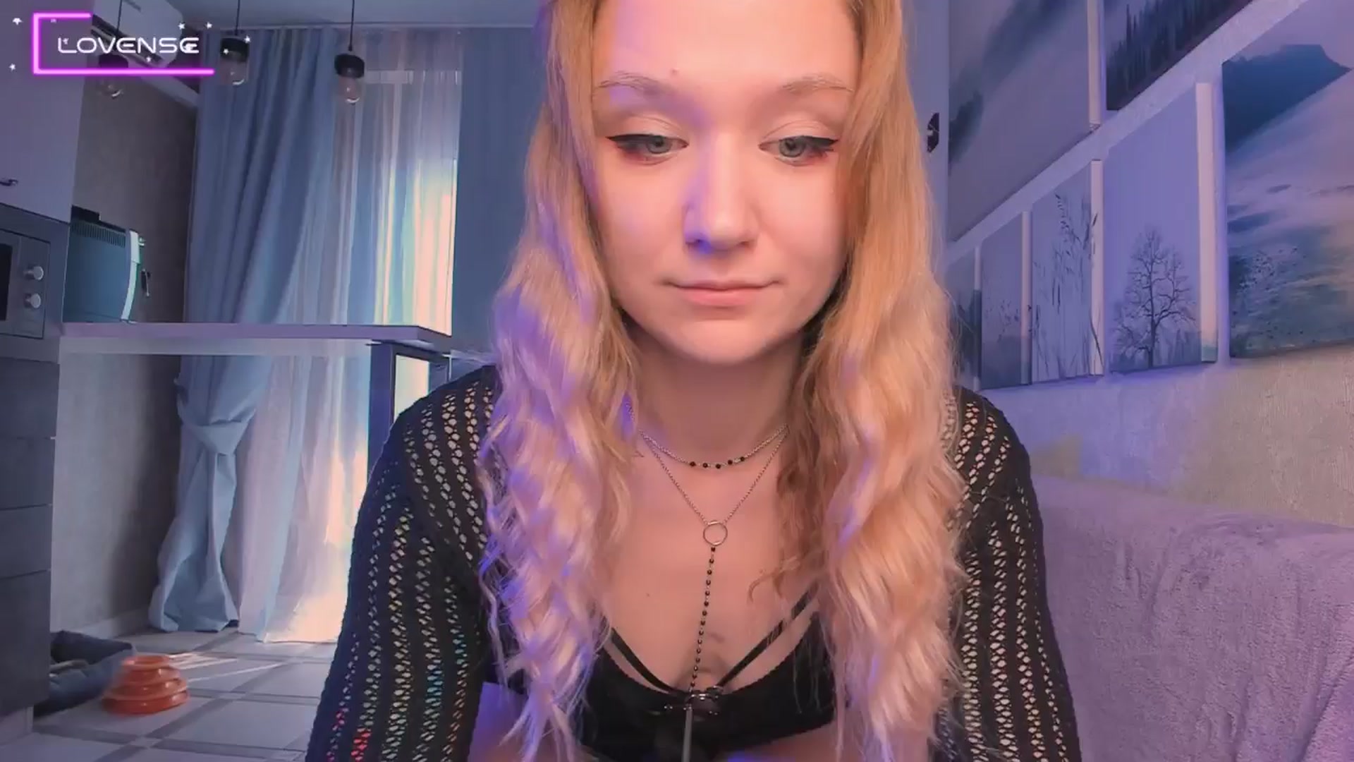 Gallery image thumbnail from Kota_sky's myfreecams stream on, 08/12/2024, 04:03 image 7 of 20