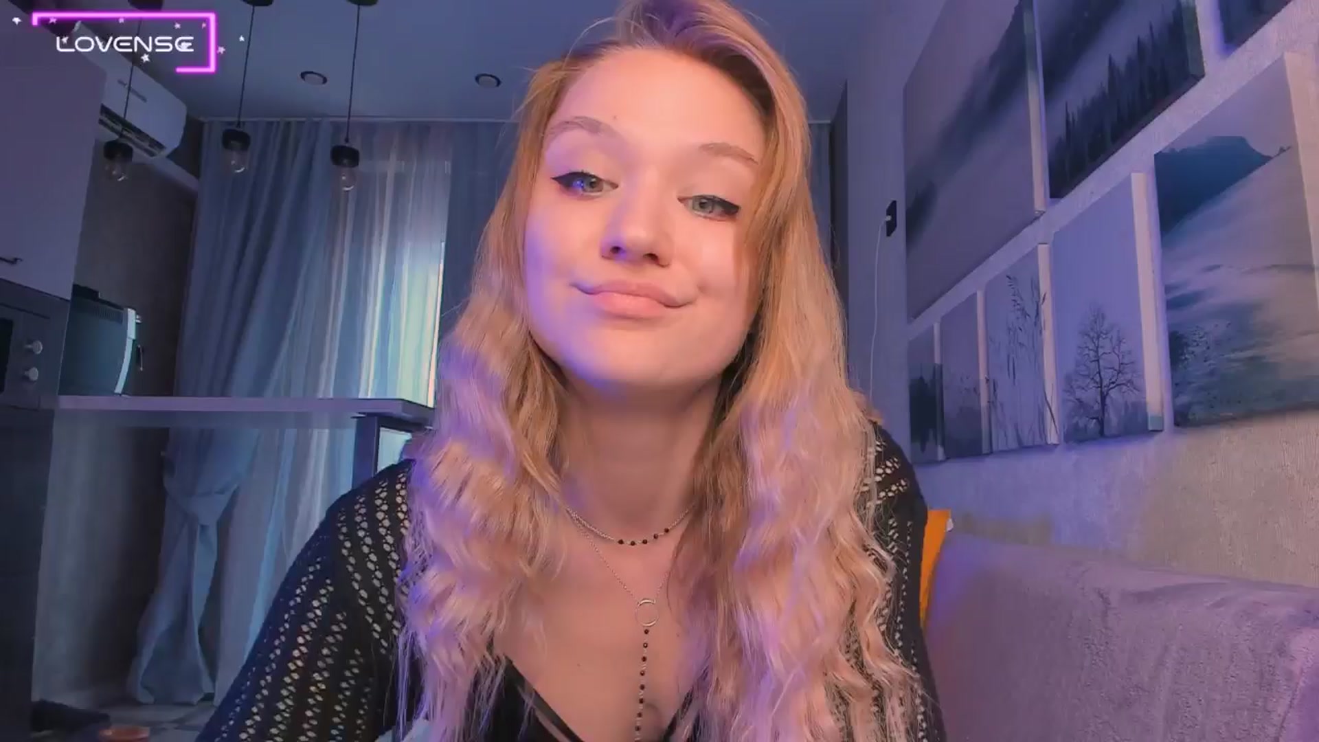 Gallery image thumbnail from Kota_sky's myfreecams stream on, 08/12/2024, 05:05 image 12 of 20