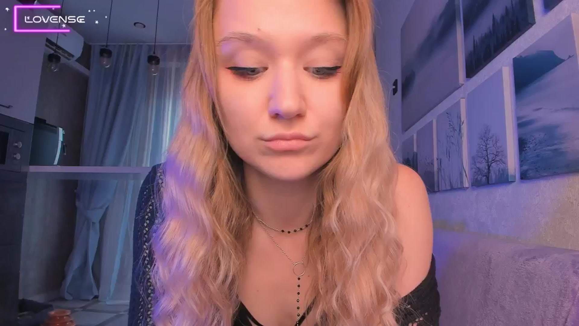 Gallery image thumbnail from Kota_sky's myfreecams stream on, 08/12/2024, 05:05 image 19 of 20