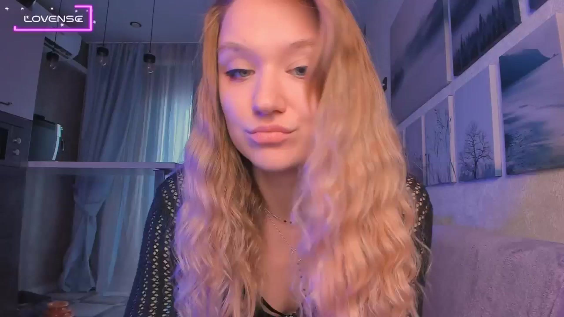 Gallery image thumbnail from Kota_sky's myfreecams stream on, 08/12/2024, 05:05 image 20 of 20