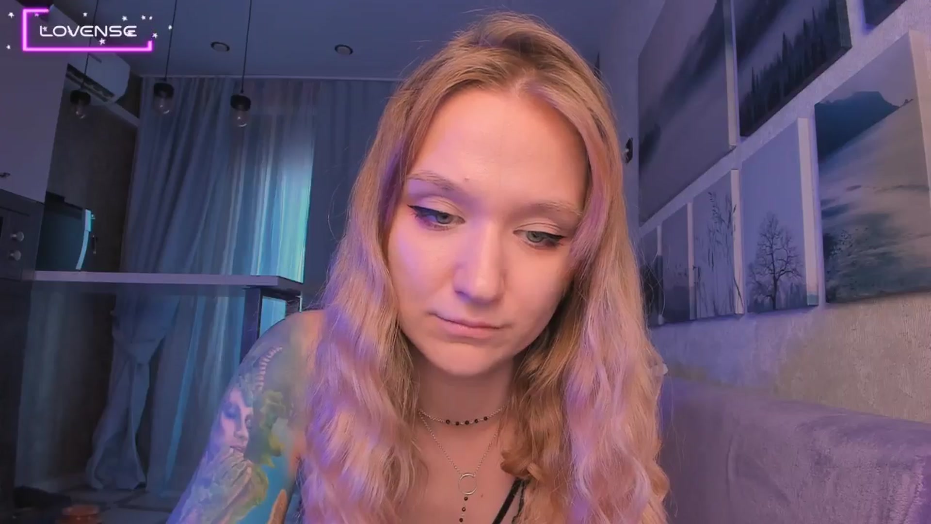 Gallery image thumbnail from Kota_sky's myfreecams stream on, 08/12/2024, 06:46 image 10 of 20