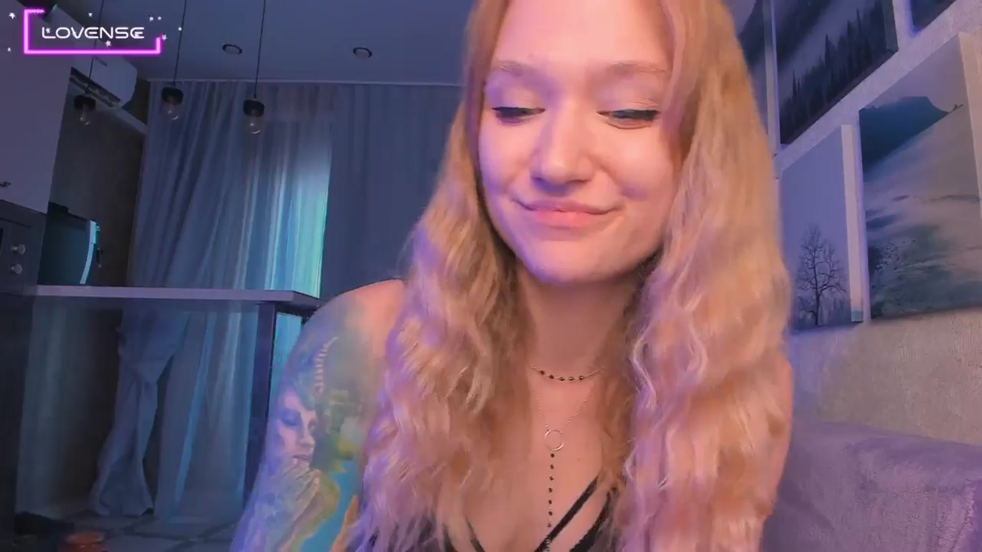 Gallery image thumbnail from Kota_sky's myfreecams stream on, 08/12/2024, 06:46 image 12 of 20