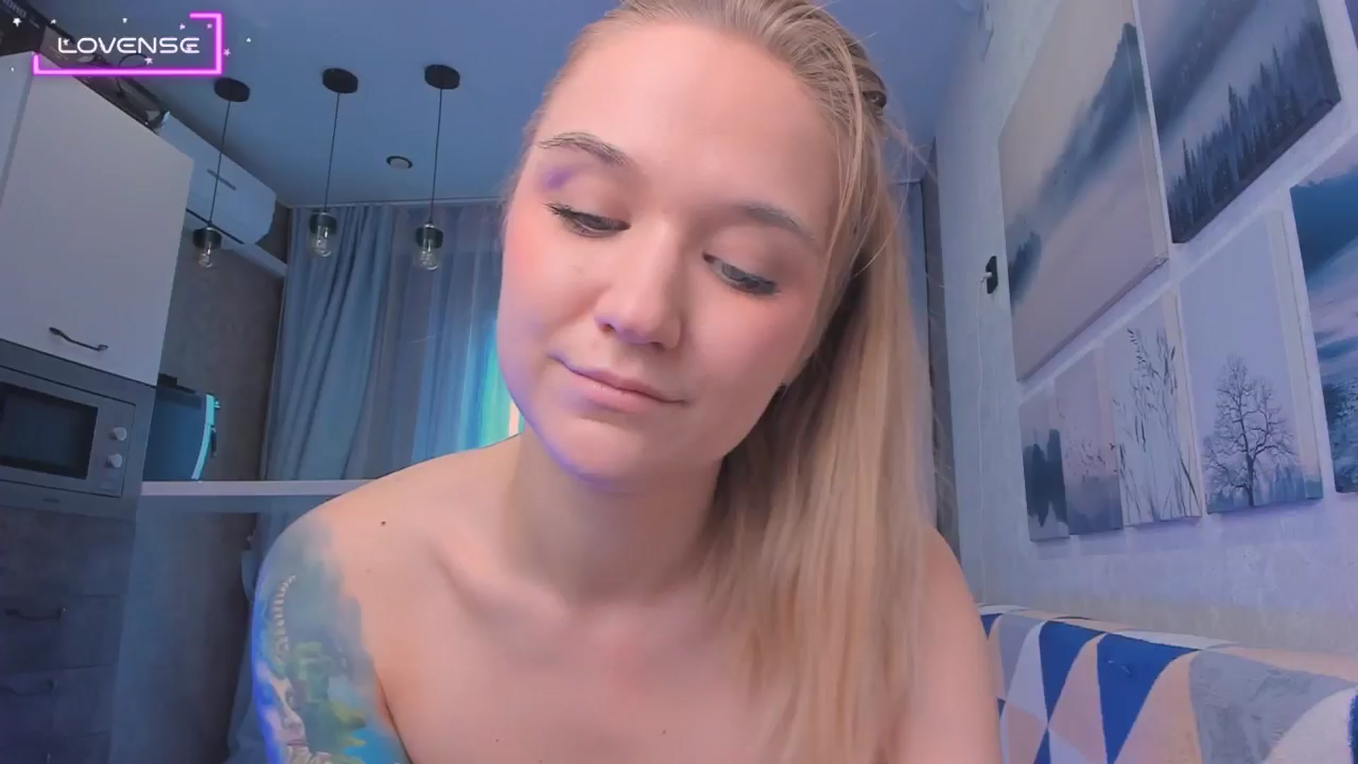 Gallery image thumbnail from Kota_sky's myfreecams stream on, 08/27/2024, 04:29 image 18 of 20