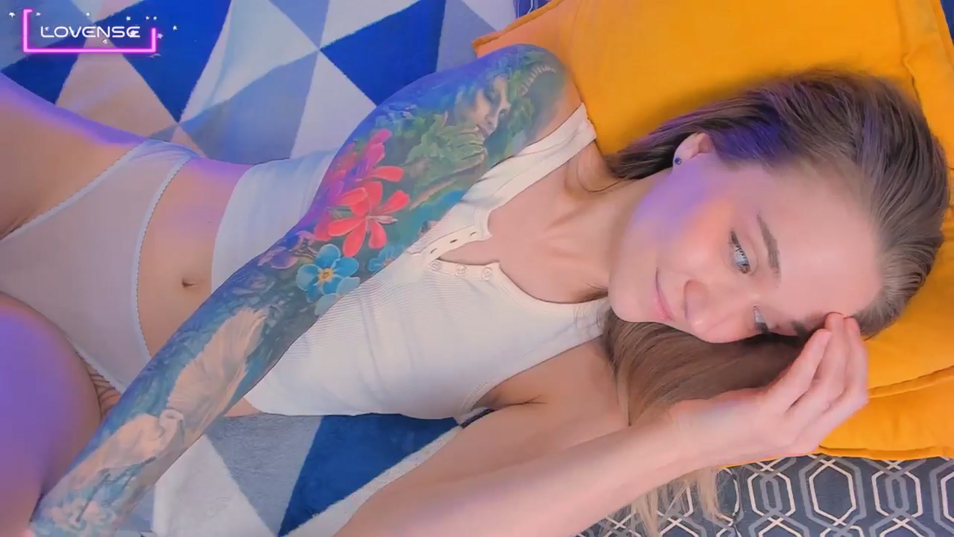 Gallery image thumbnail from Kota_sky's myfreecams stream on, 08/30/2024, 06:58 image 5 of 20