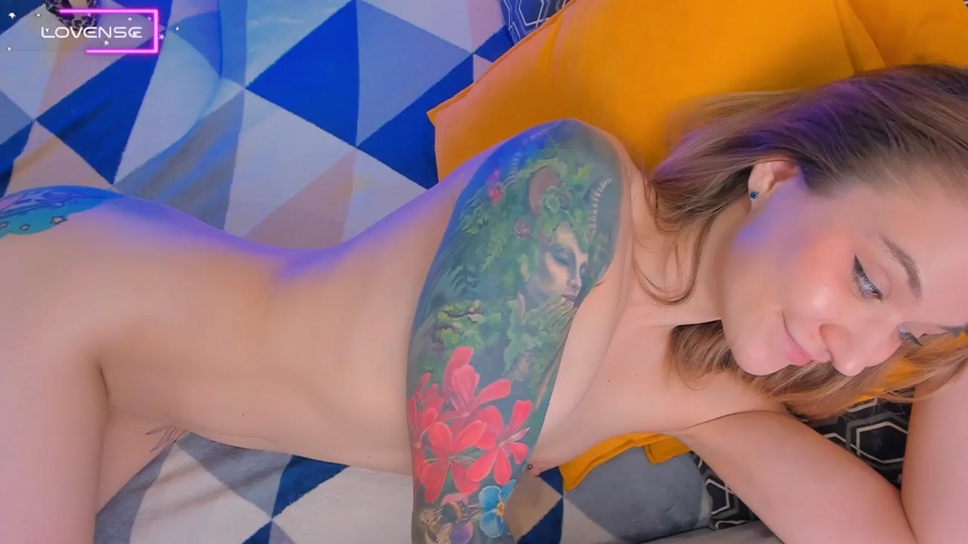 Gallery image thumbnail from Kota_sky's myfreecams stream on, 09/04/2024, 06:50 image 19 of 20