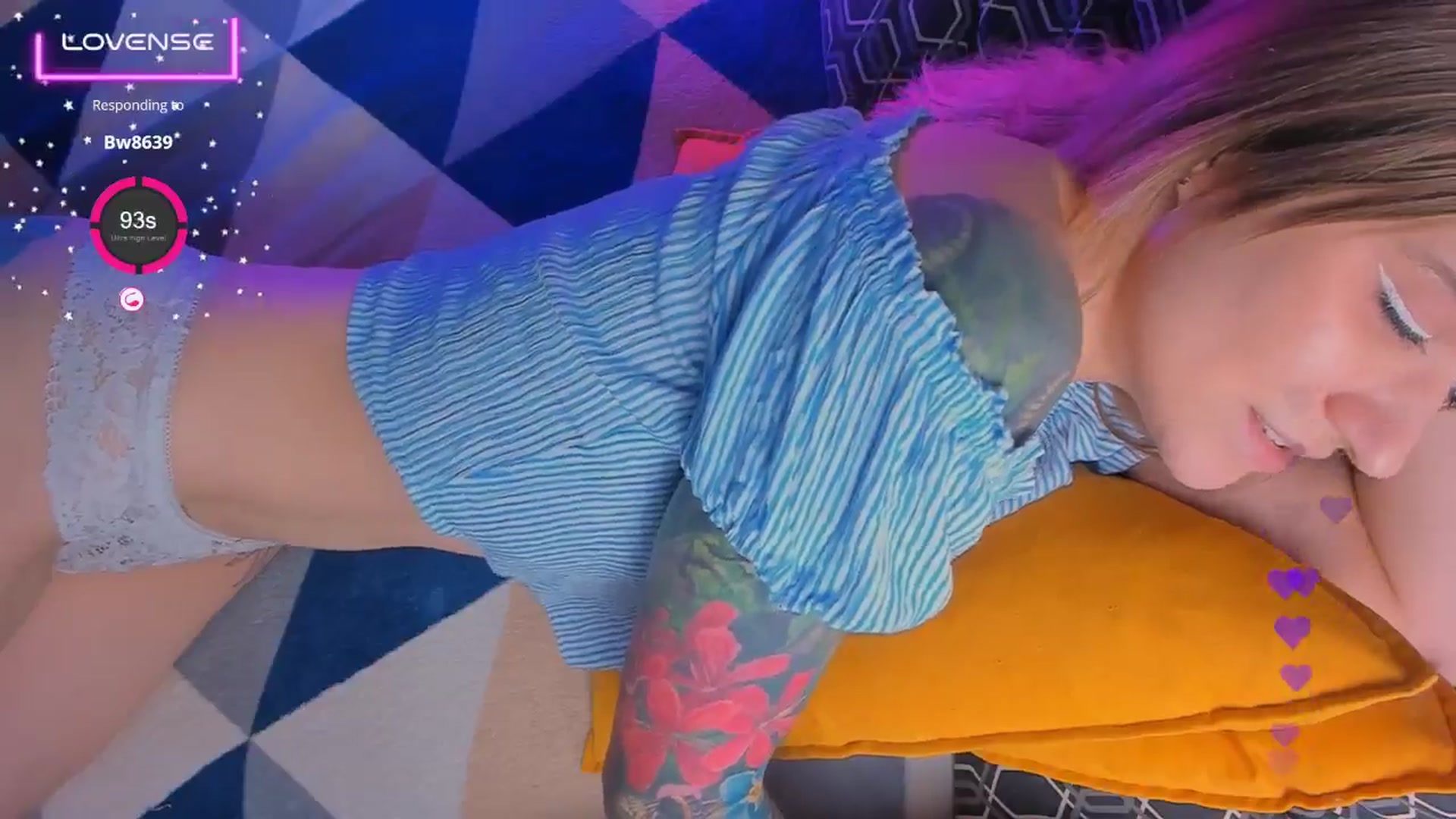 Gallery image thumbnail from Kota_sky's myfreecams stream on, 09/10/2024, 06:38 image 13 of 20
