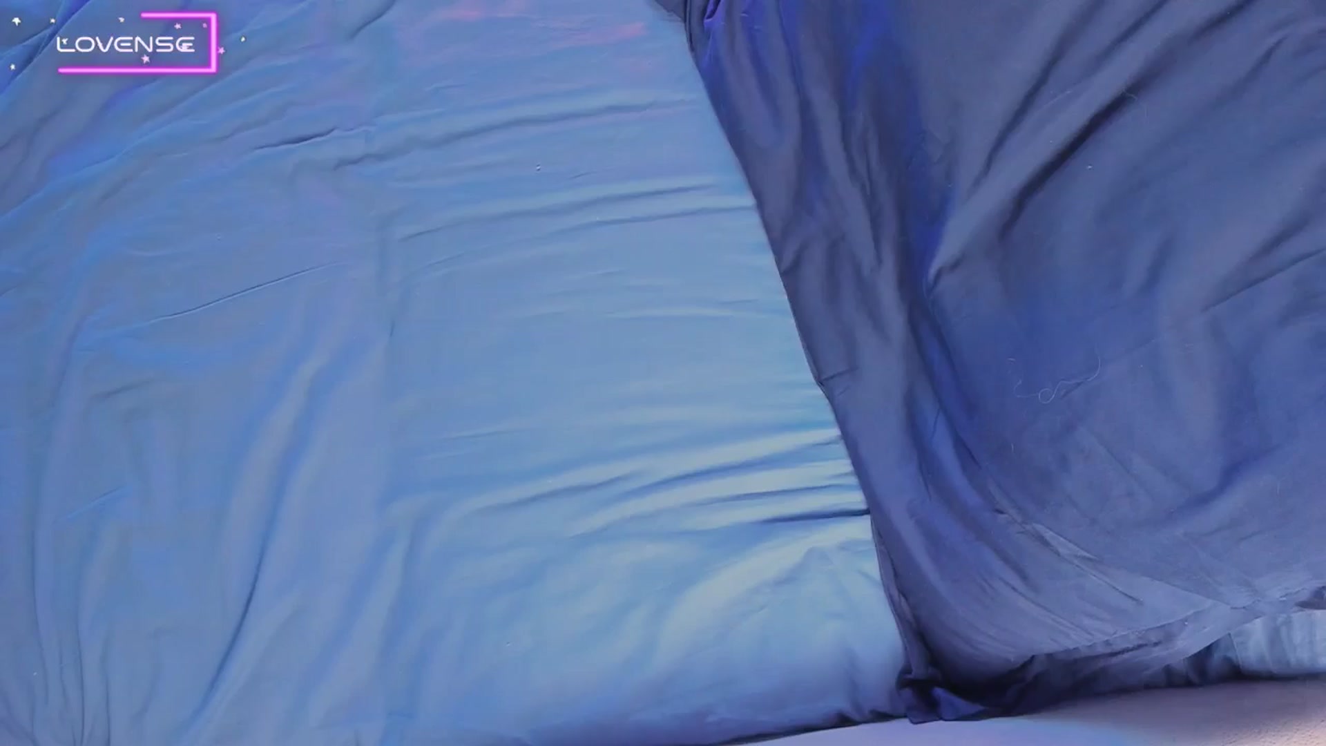 Gallery image thumbnail from Kota_sky's myfreecams stream on, 09/30/2024, 05:03 image 17 of 20