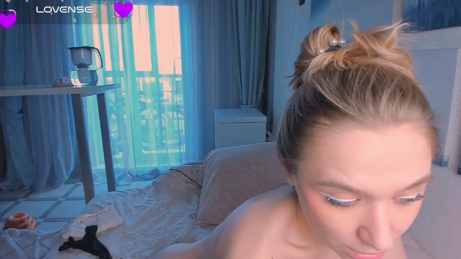 Gallery image thumbnail from Kota_sky's myfreecams stream on, 10/22/2024, 05:58 image 12 of 20