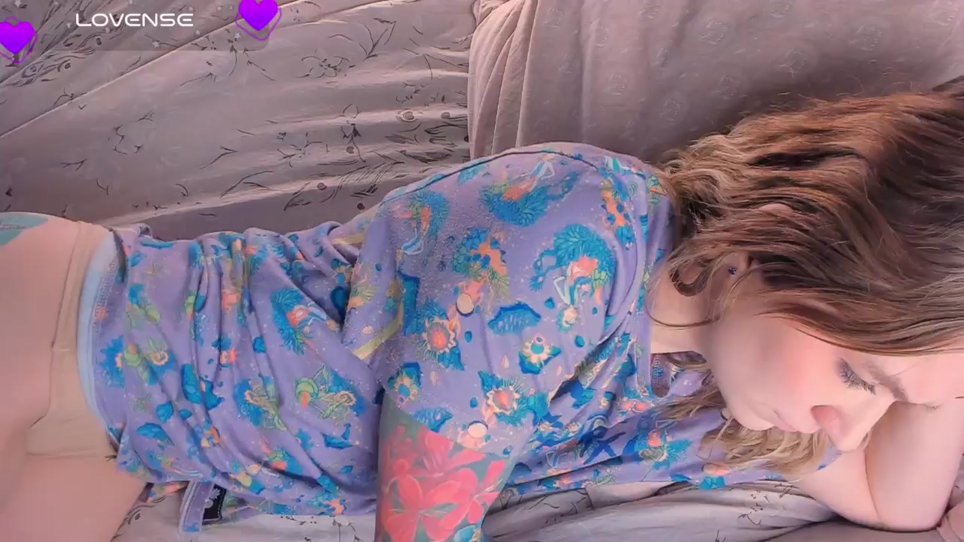 Gallery image thumbnail from Kota_sky's myfreecams stream on, 10/23/2024, 10:22 image 15 of 20