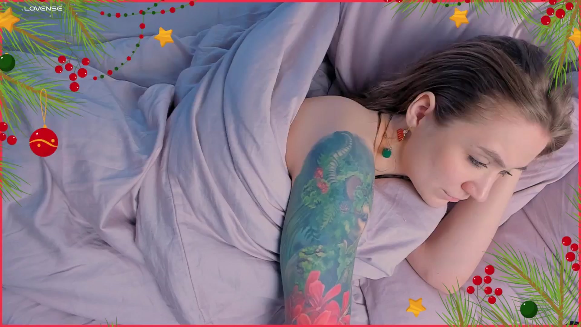 Gallery image thumbnail from Kota_sky's myfreecams stream on, 12/19/2024, 07:06 image 11 of 20