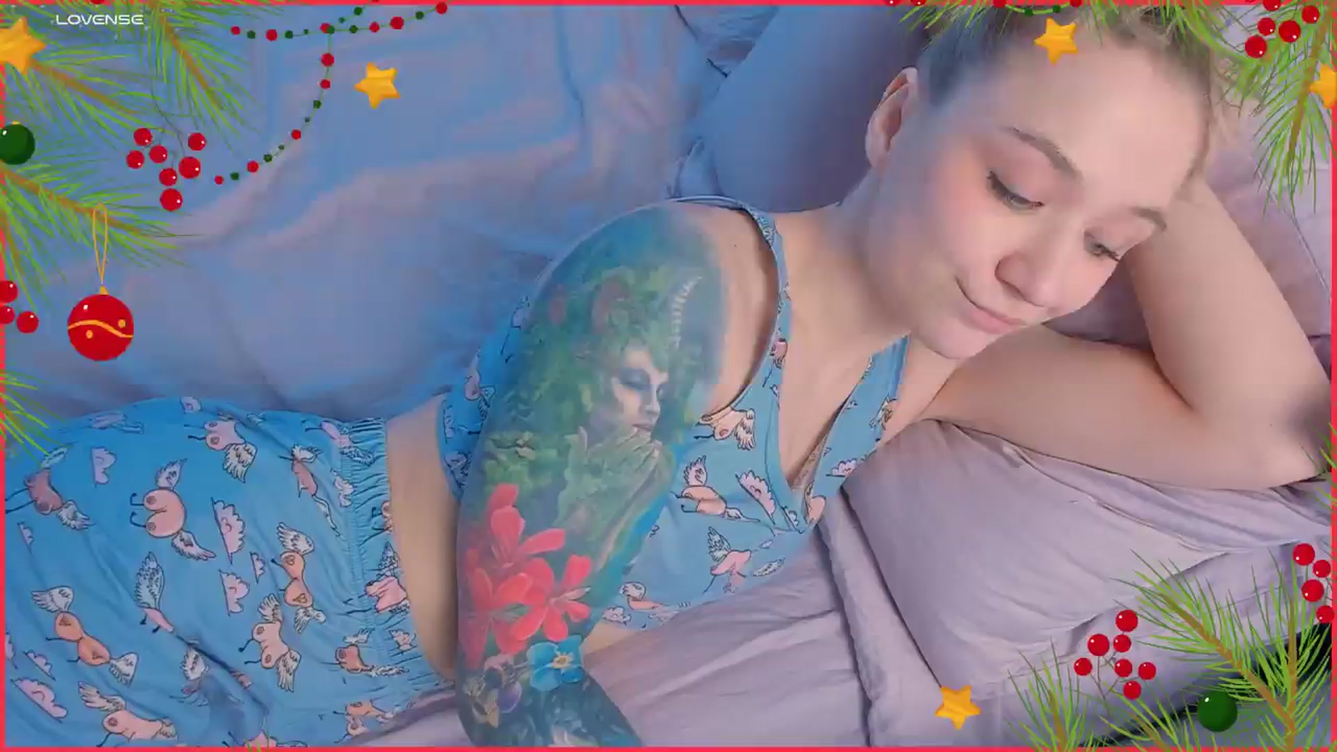 Gallery image thumbnail from Kota_sky's myfreecams stream on, 12/23/2024, 07:24 image 13 of 20