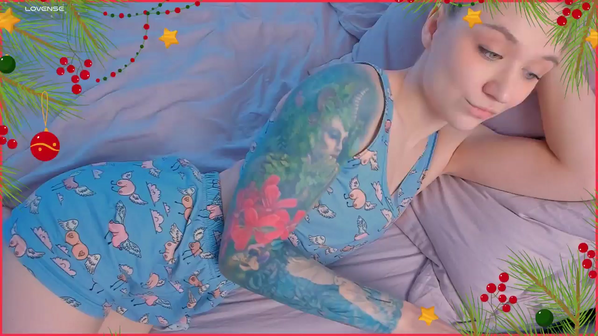 Gallery image thumbnail from Kota_sky's myfreecams stream on, 12/23/2024, 07:24 image 19 of 20