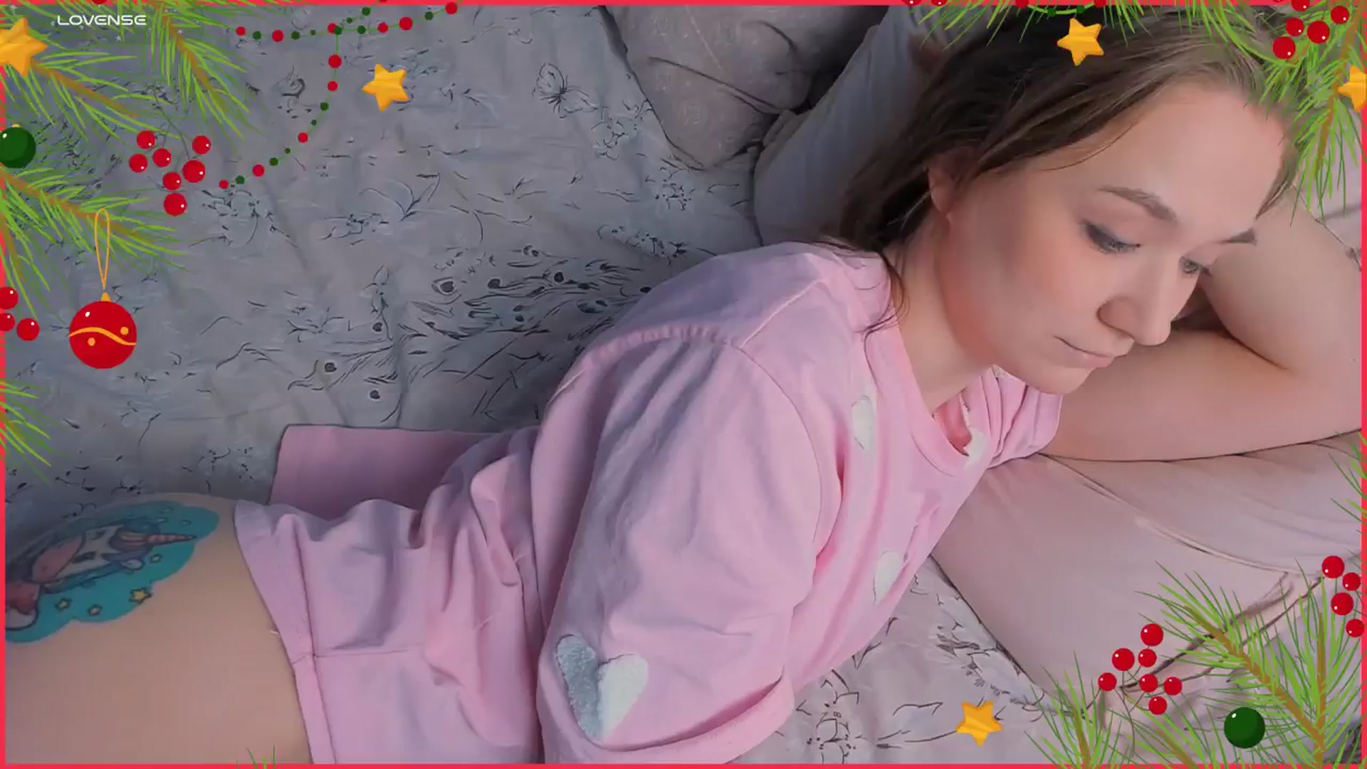 Gallery image thumbnail from Kota_sky's myfreecams stream on, 12/30/2024, 03:28 image 18 of 20