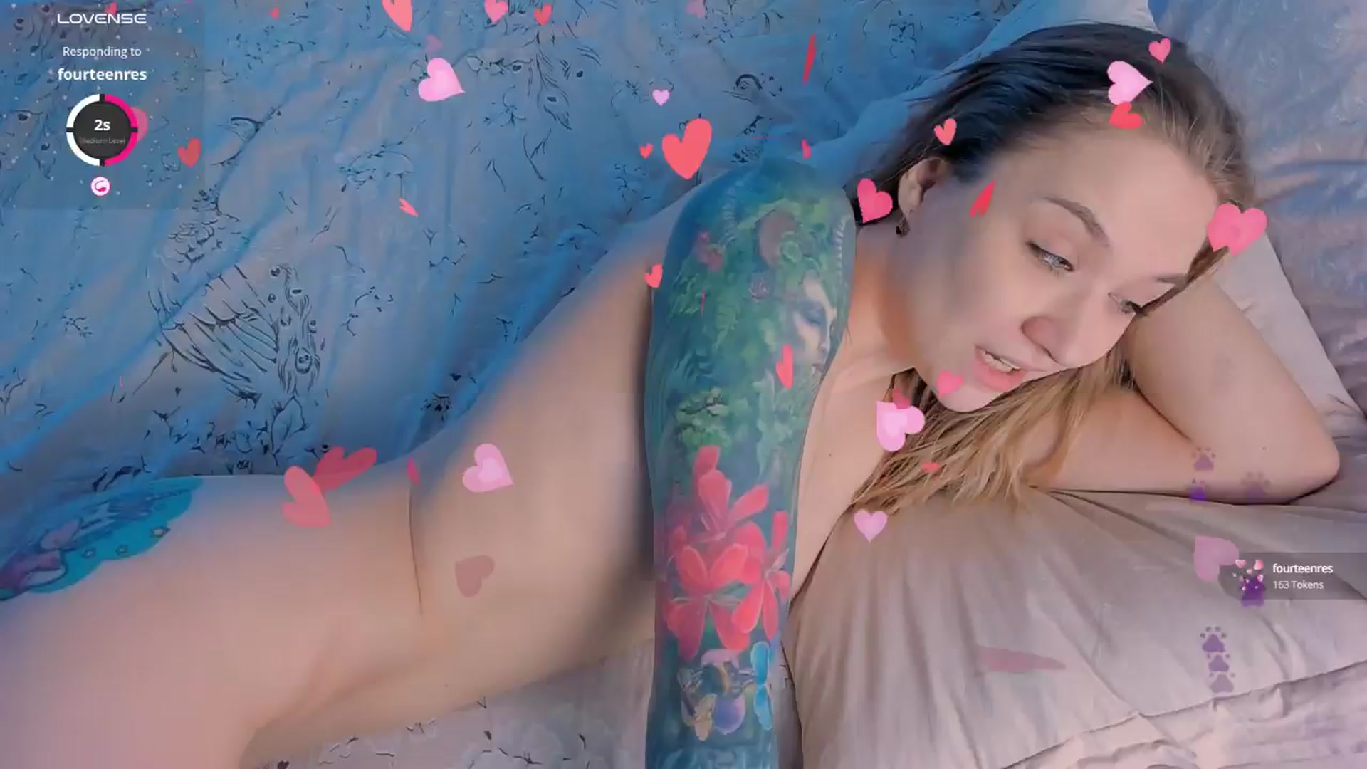 Gallery image thumbnail from Kota_sky's myfreecams stream on, 01/06/2025, 06:11 image 9 of 20