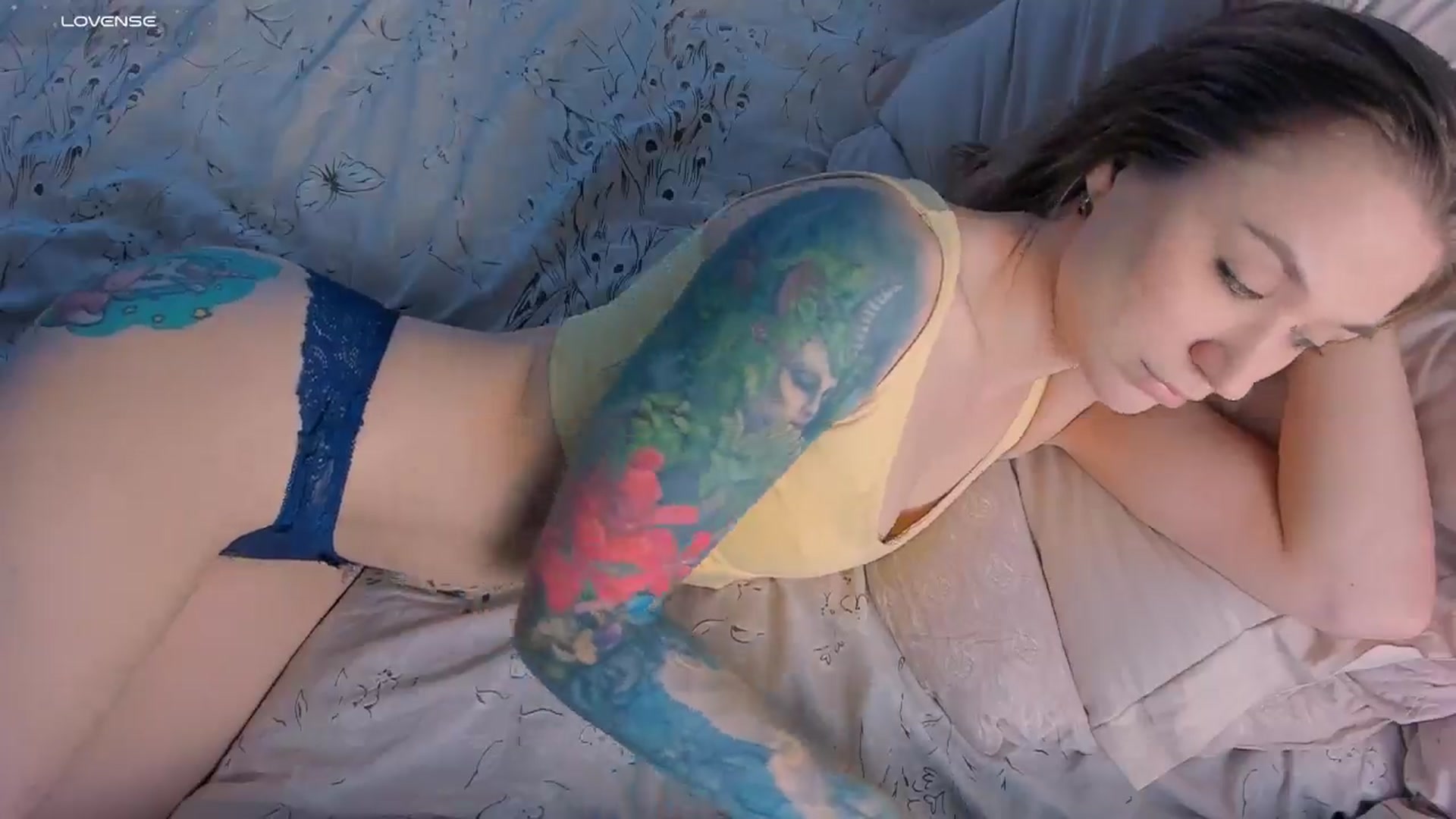 Gallery image thumbnail from Kota_sky's myfreecams stream on, 01/07/2025, 05:27 image 14 of 20