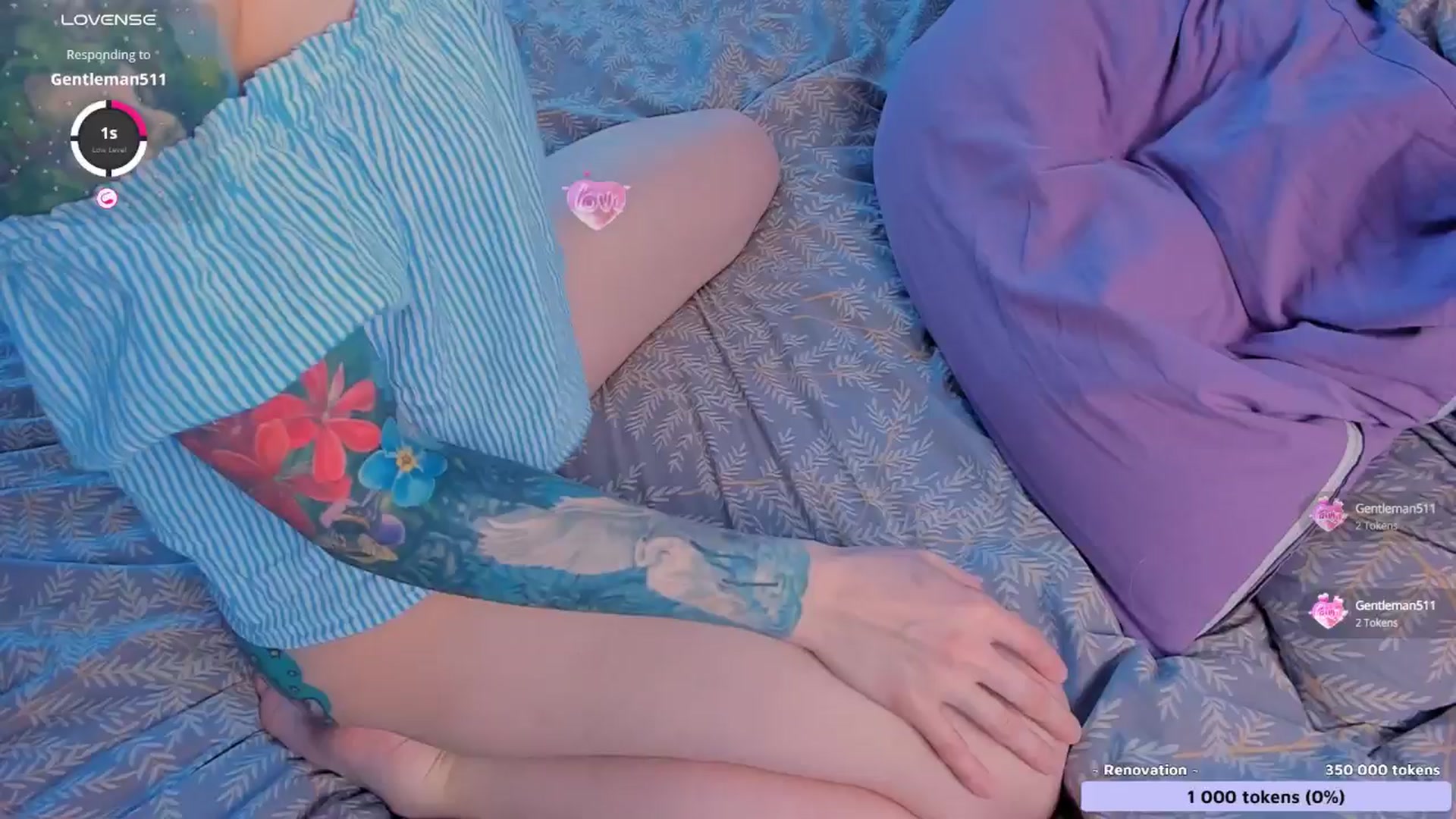 Gallery image thumbnail from Kota_sky's myfreecams stream on, 03/27/2025, 08:18 image 5 of 20