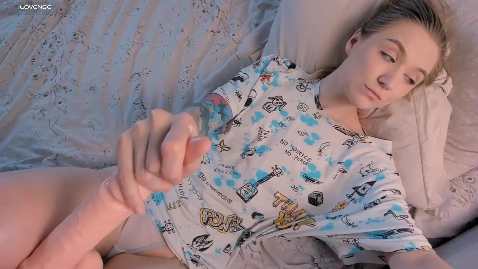 Gallery image thumbnail from Kota_sky's myfreecams stream on, 06/13/2025, 07:25 image 20 of 20