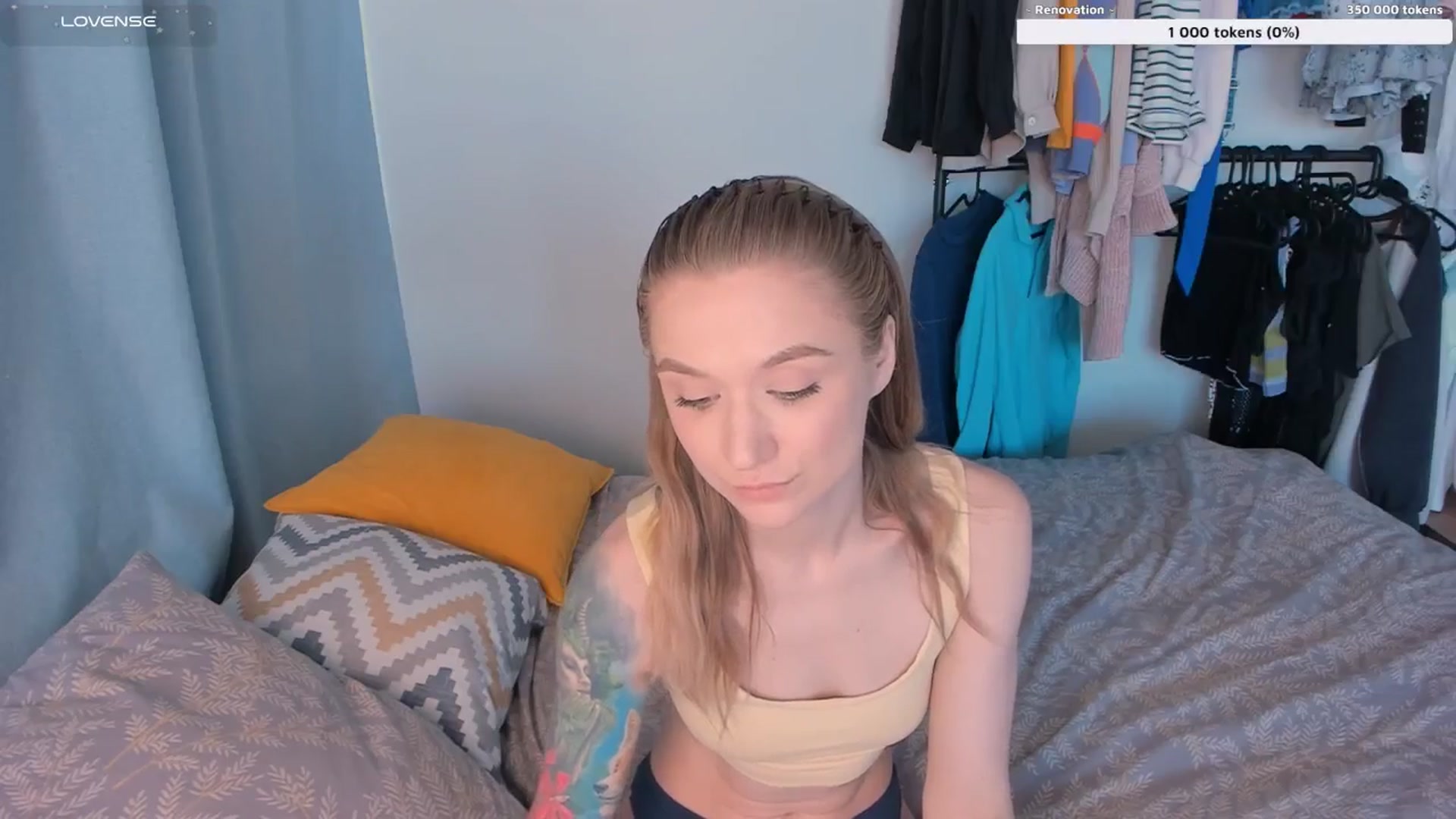 Gallery image thumbnail from Kota_sky's myfreecams stream on, 06/26/2025, 08:28 image 10 of 20