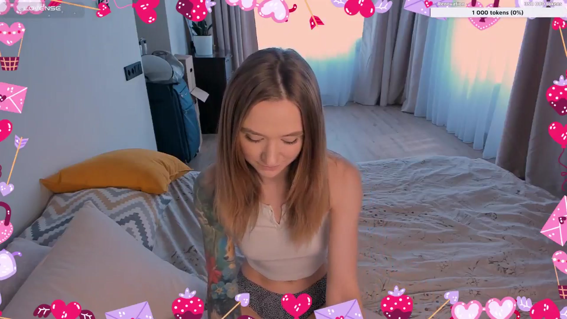 Gallery image thumbnail from Kota_sky's myfreecams stream on, 07/10/2025, 05:32 image 19 of 20