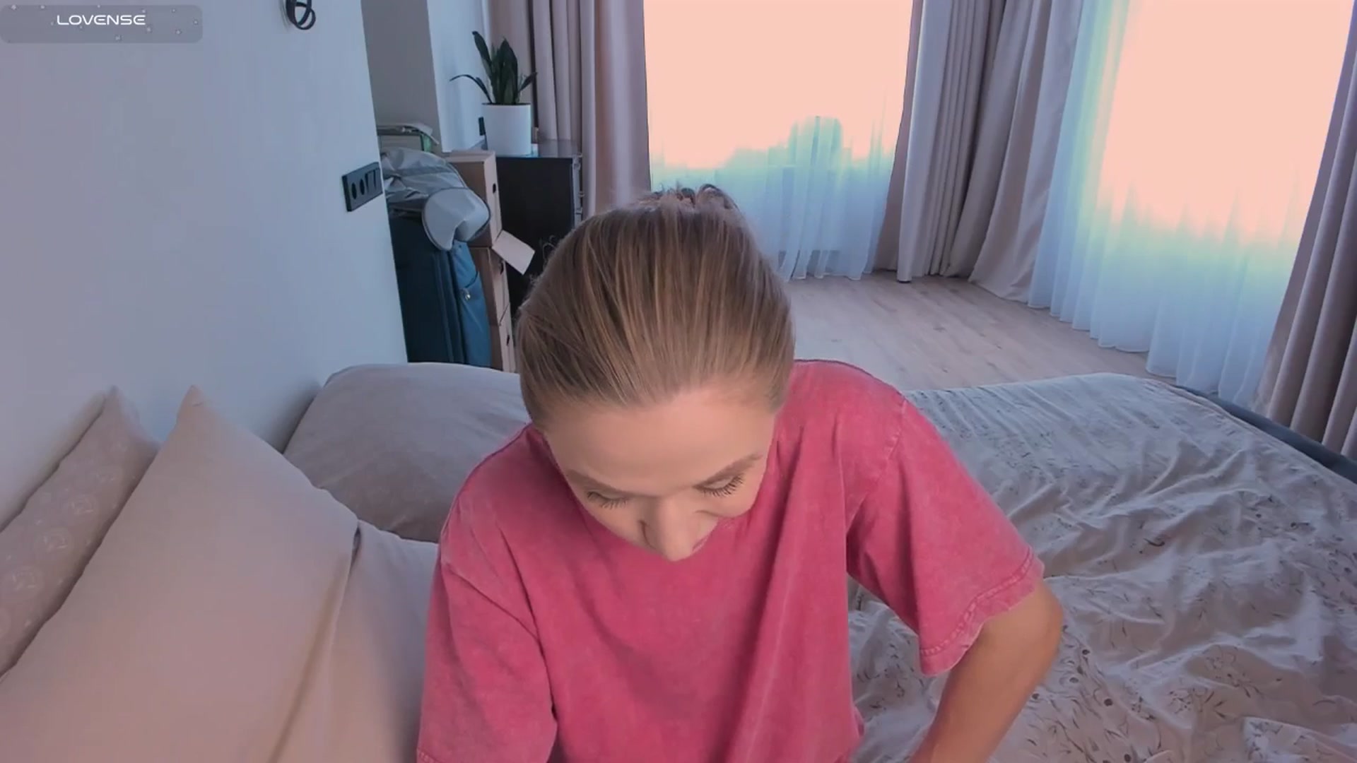 Gallery image thumbnail from Kota_sky's myfreecams stream on, 07/21/2025, 08:01 image 18 of 20