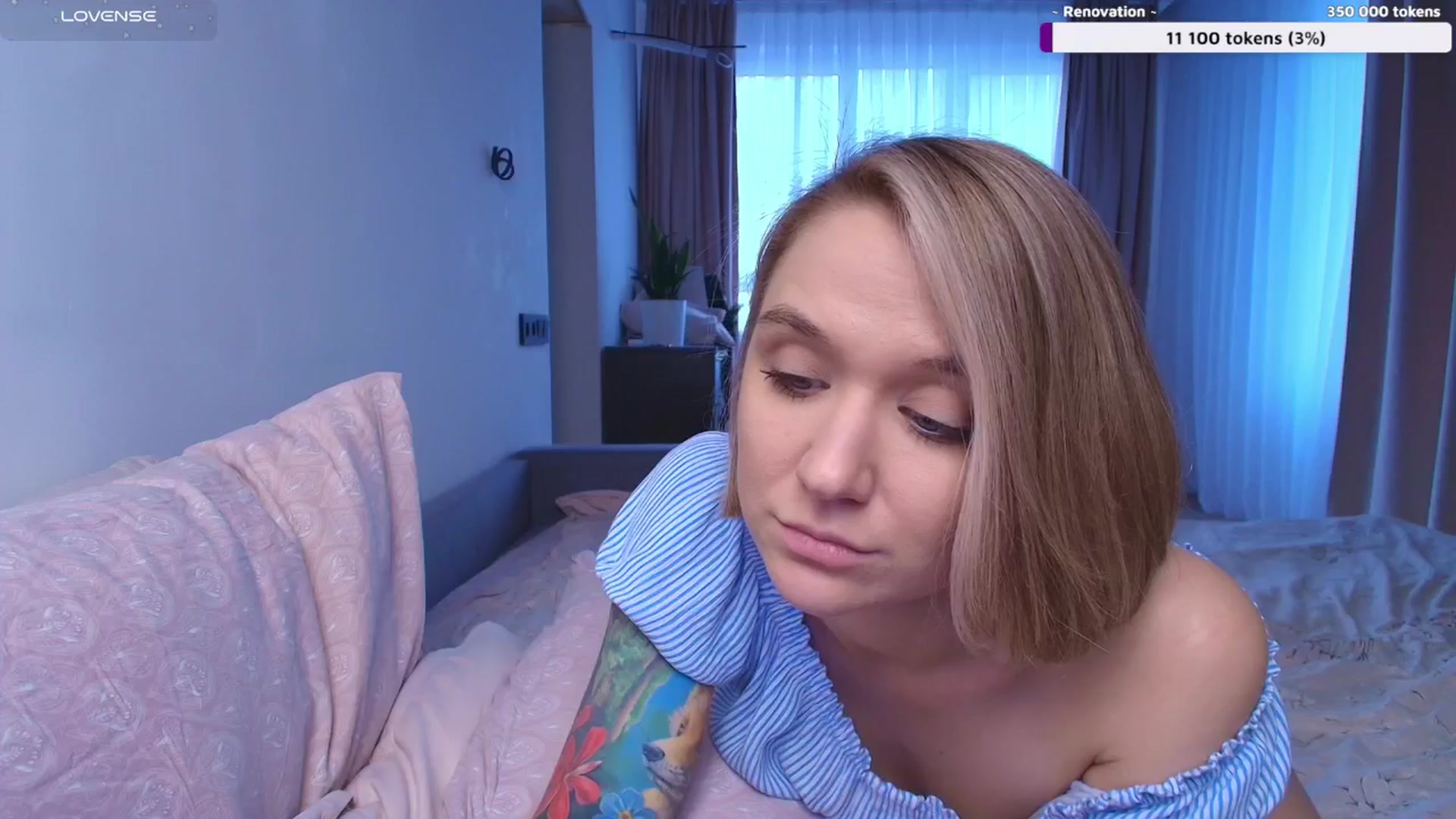 Gallery image thumbnail from Kota_sky's myfreecams stream on, 10/02/2025, 07:03 image 4 of 20