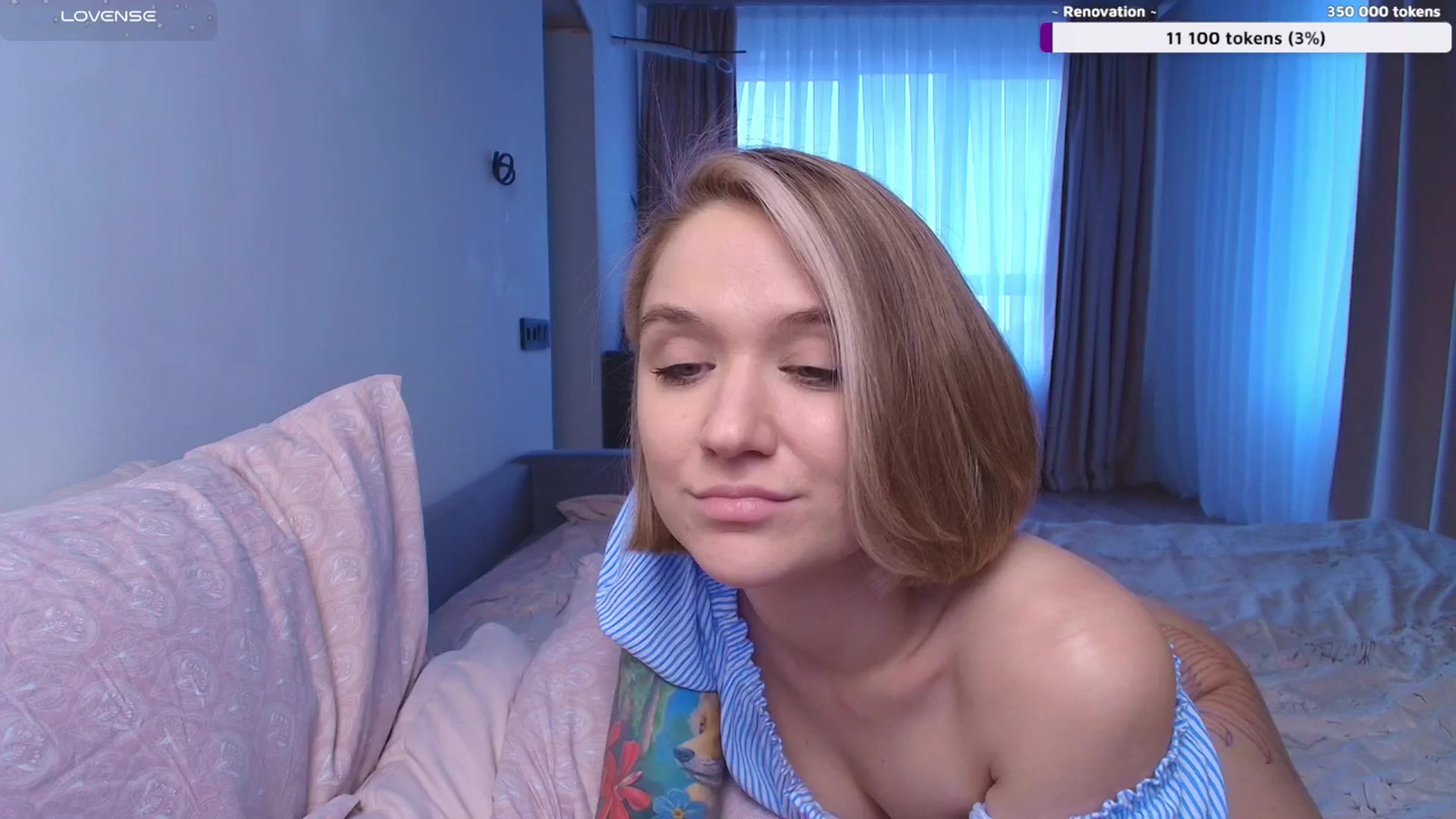 Gallery image thumbnail from Kota_sky's myfreecams stream on, 10/02/2025, 07:03 image 14 of 20