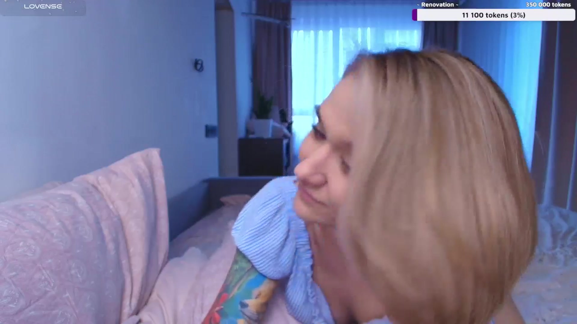 Gallery image thumbnail from Kota_sky's myfreecams stream on, 10/02/2025, 07:03 image 8 of 20