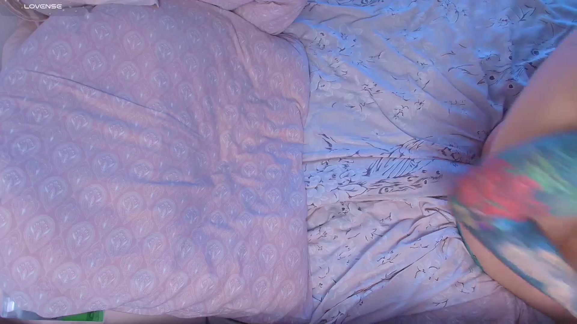 Gallery image thumbnail from Kota_sky's myfreecams stream on, 10/13/2025, 07:49 image 18 of 20