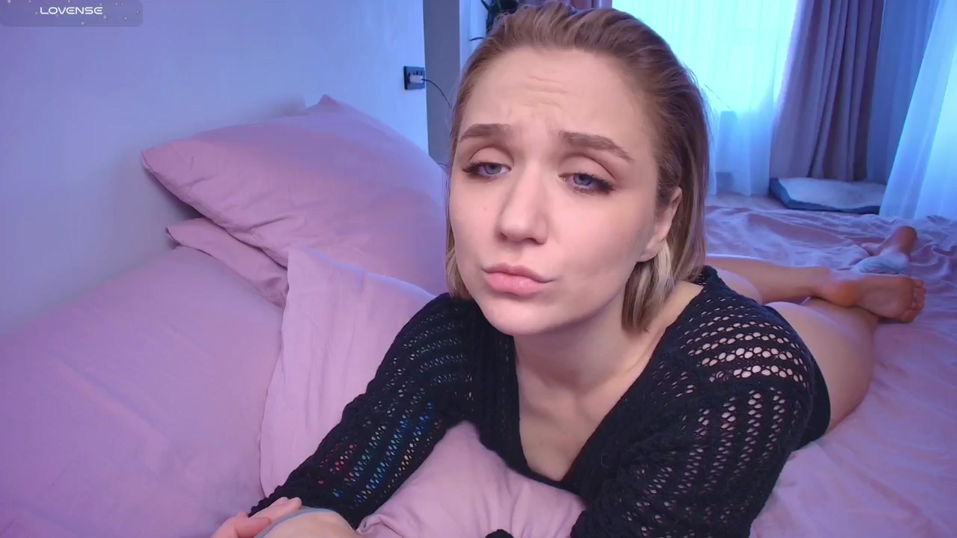 Gallery image thumbnail from Kota_sky's myfreecams stream on, 10/23/2025, 06:59 image 3 of 20