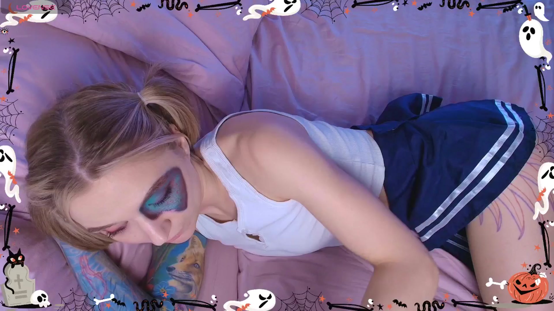 Gallery image thumbnail from Kota_sky's myfreecams stream on, 10/31/2025, 06:57 image 10 of 20