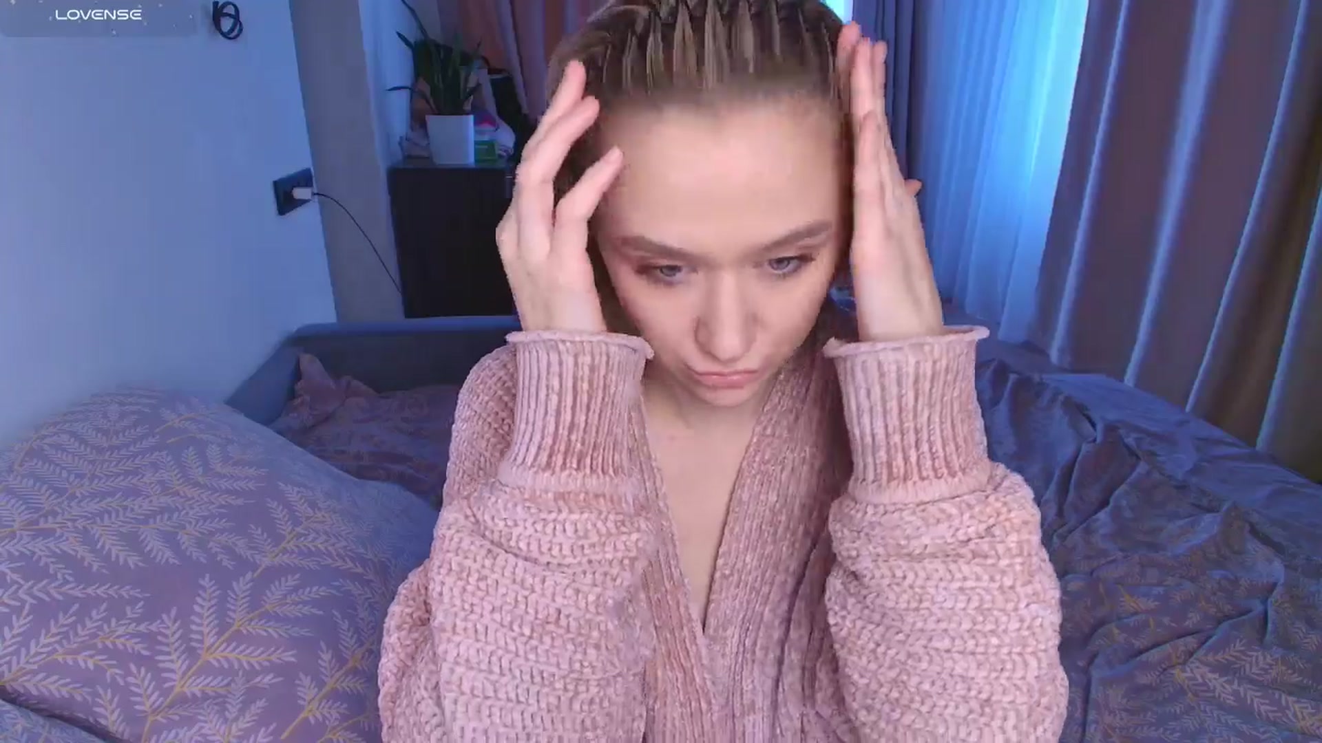 Gallery image thumbnail from Kota_sky's myfreecams stream on, 11/11/2025, 06:34 image 19 of 20
