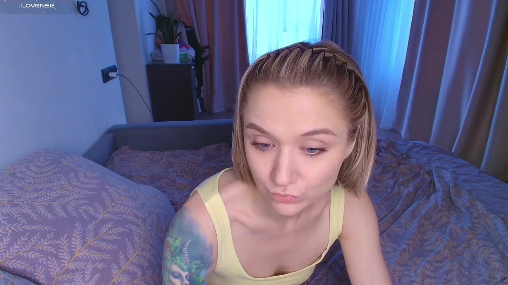 Gallery image thumbnail from Kota_sky's myfreecams stream on, 11/11/2025, 07:25 image 6 of 20